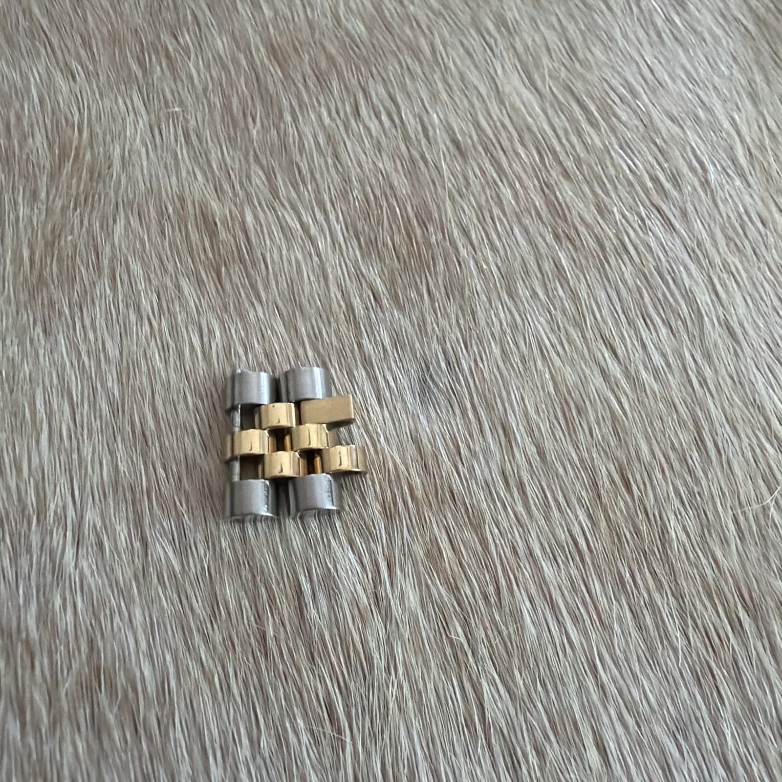 TWO OYSTER 18K/SS TWO TONE WATCH PART 2 LINKS FOR ROLEX OYSTER DATEJUST 16003
