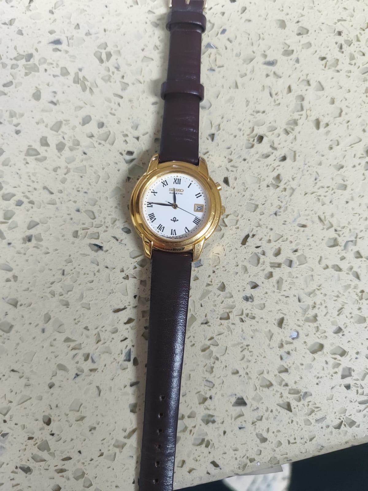 1995 Vintage Seiko Kinetic Lady 3M22-0A50 Work need Battery NEW