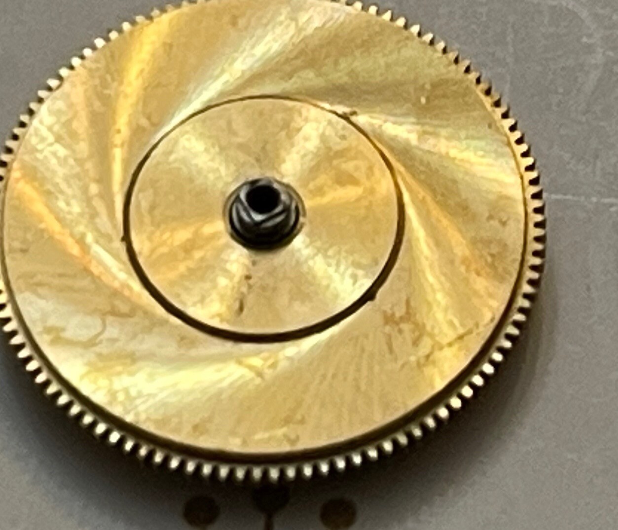 Rolex Watch Barrel for calibre 9001 315 Complete with mainspring and arbor.