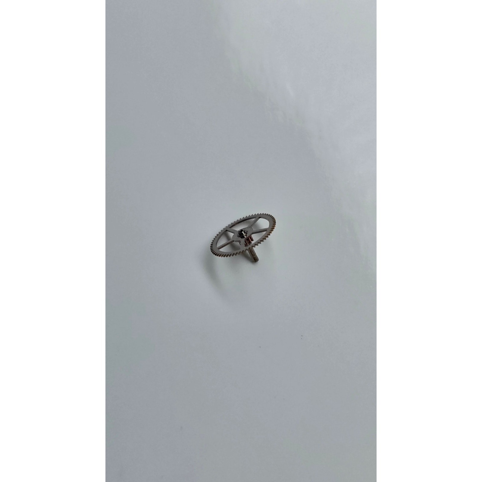 Center Wheel Standard ST Cal. 1686 Original Watch Part / W29