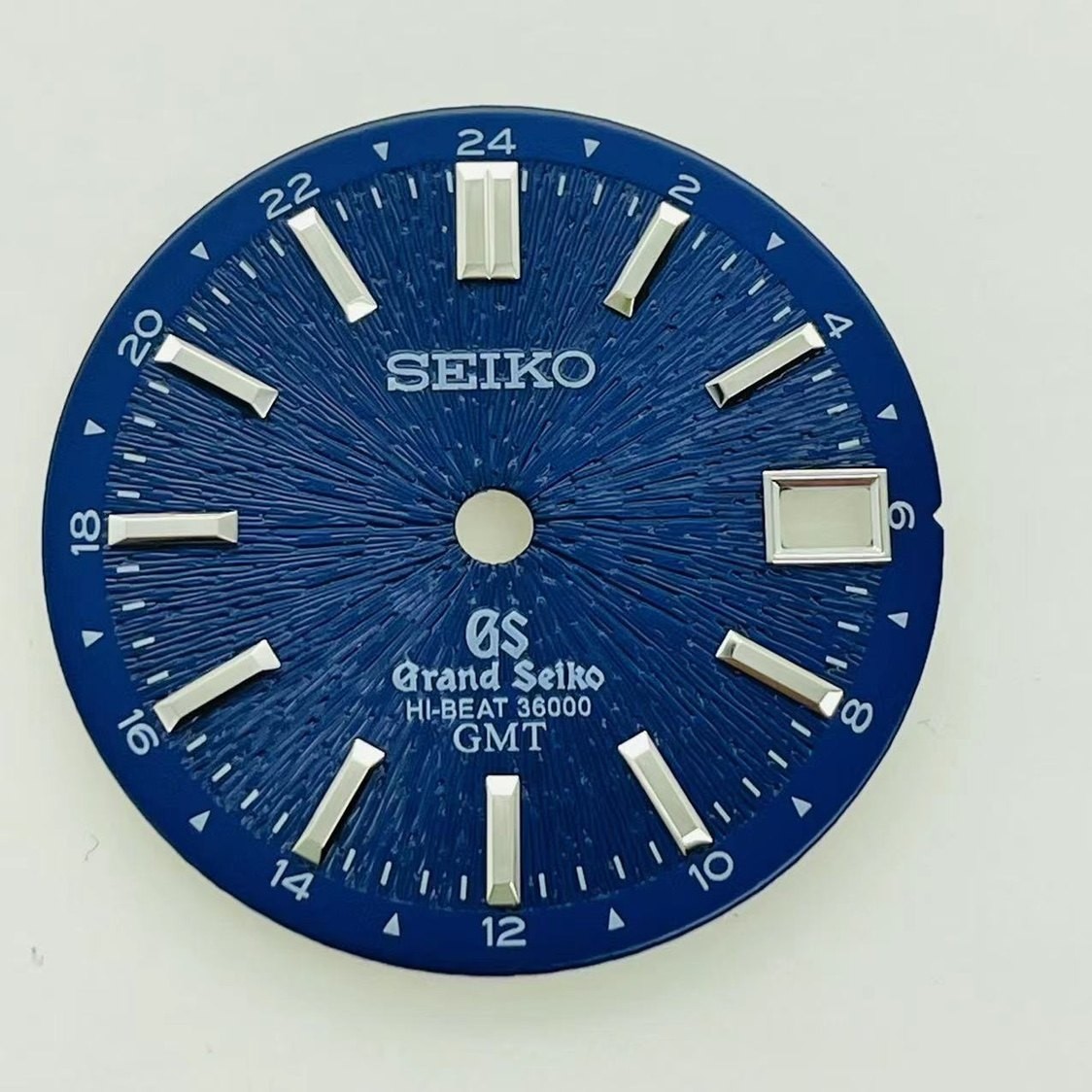 28.5mm GMT Sand Line Pattern Watch Dial No Luminous for Nh34 Nh35 Movement