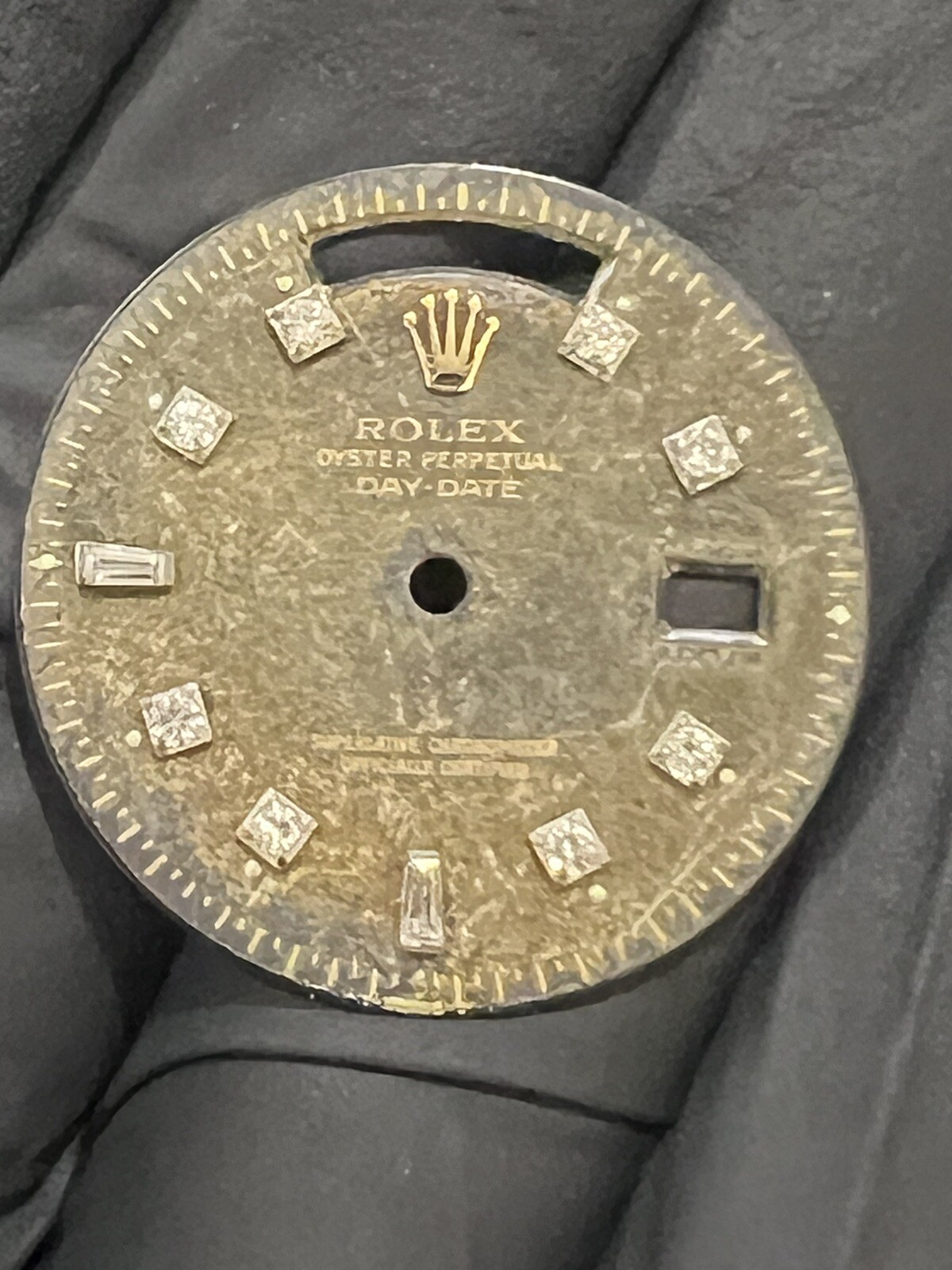 Rolex Day Date 40mm Watch Unique Patina Dial For Model 228235 Real Diamond