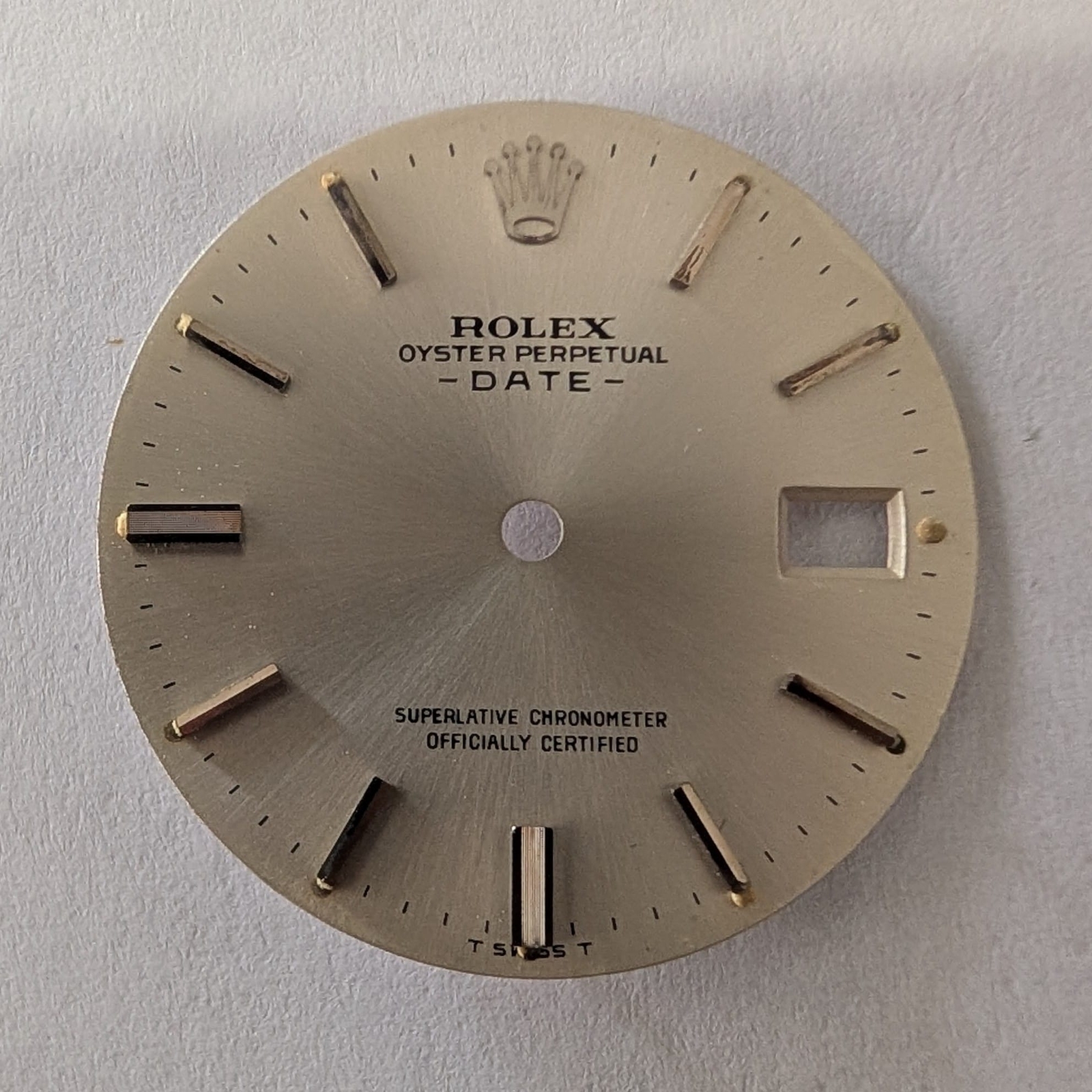 ROLEX OYSTER PERPETUAL DATE 34MM NON-QUICK DIAL – FAIR CONDITION 1500/1501