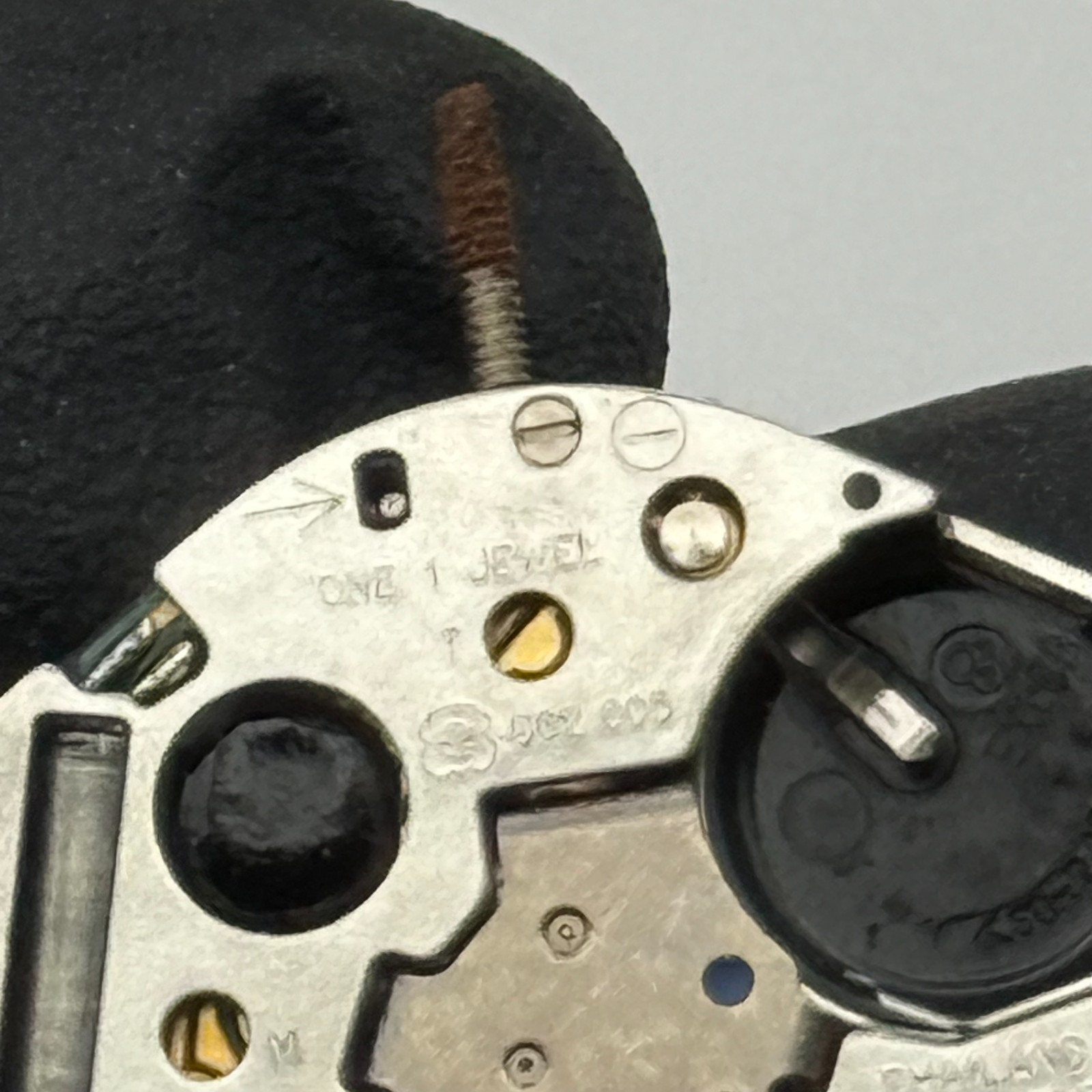 ETA 902.005 Watch Movement Quartz Swiss 1 Jewel Parts Repair Untested 18.2mm