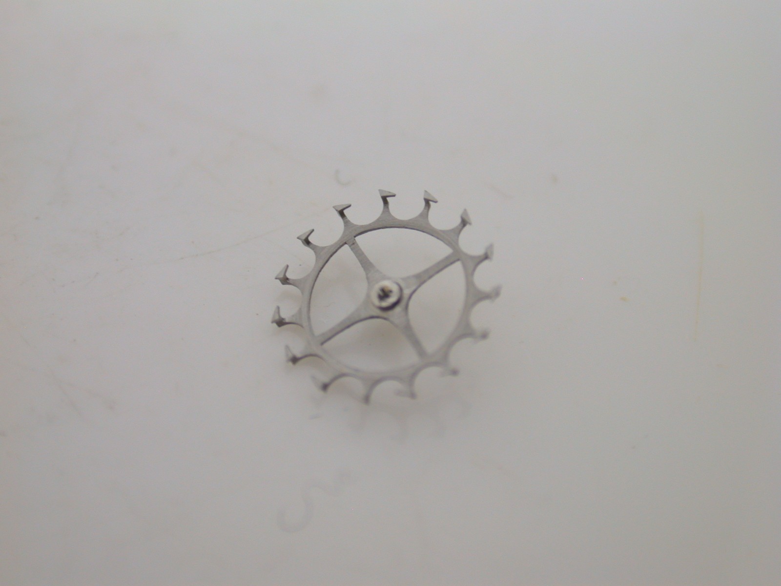 CYLINDER ESCAPE WHEELS, LARGE ASST, AS PKGED BY S. LA ROSE – 37MR6