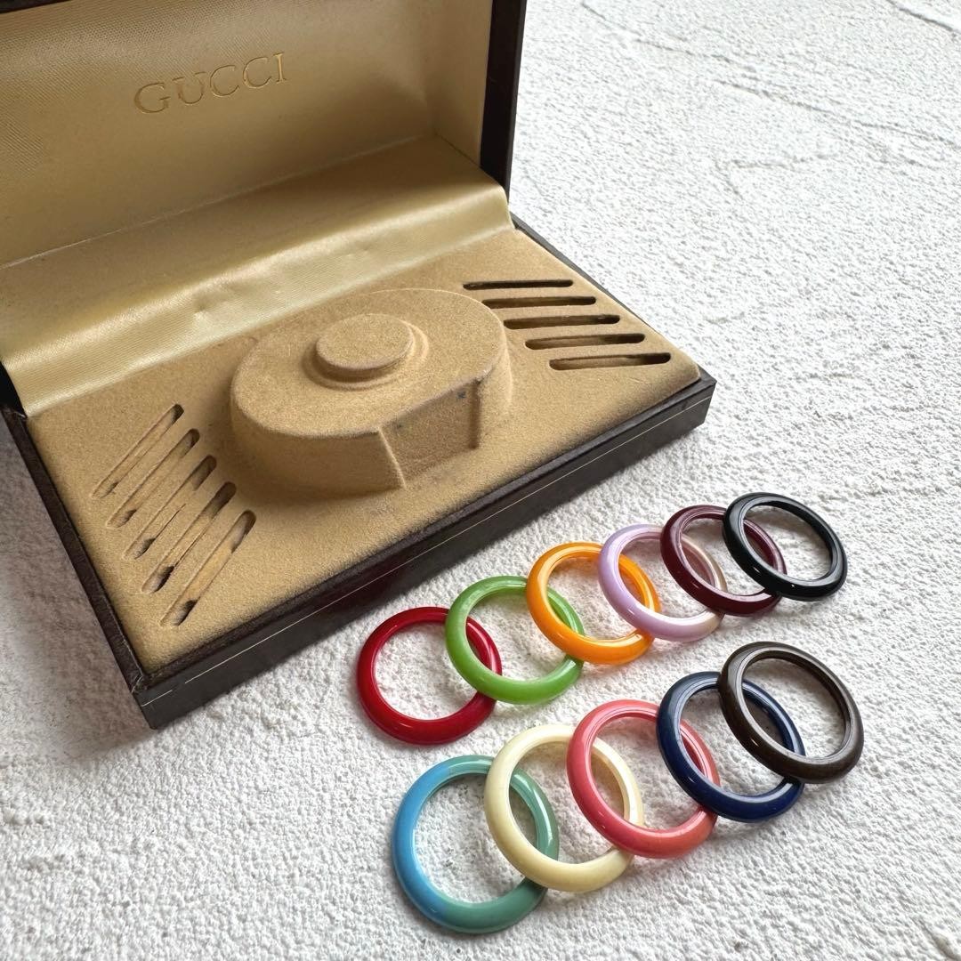 GUCCI Changeable Bezel Set – 11 Colors with Original Case – For Vintage Watch