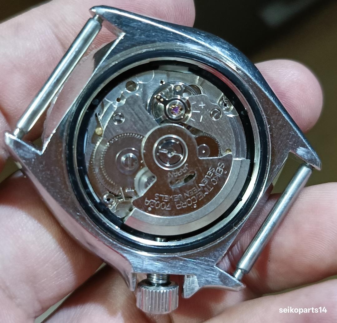 SEIKO 150m BLACK DIVER 7002-7001 YEAR 1996 FEB ALL ORIG HEAD -/+10 SPD ACCURACY