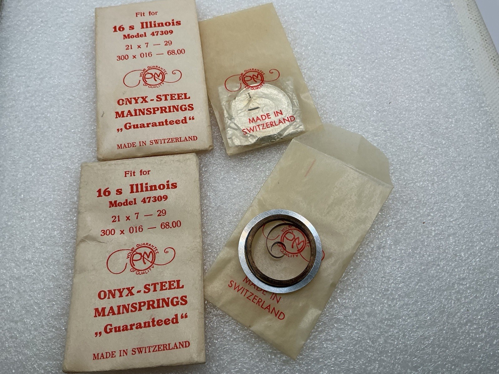 16s Illinois 47309 Bunn Special 60 Hour Mainspring Onyx-Steel 2 Mainsprings