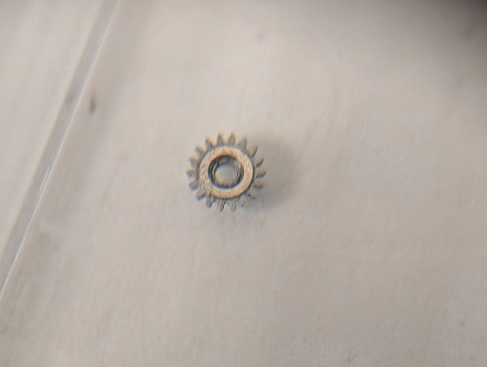 Genuine Rolex 3135 204 Winding Pinion OPEN part 204 for watch repair