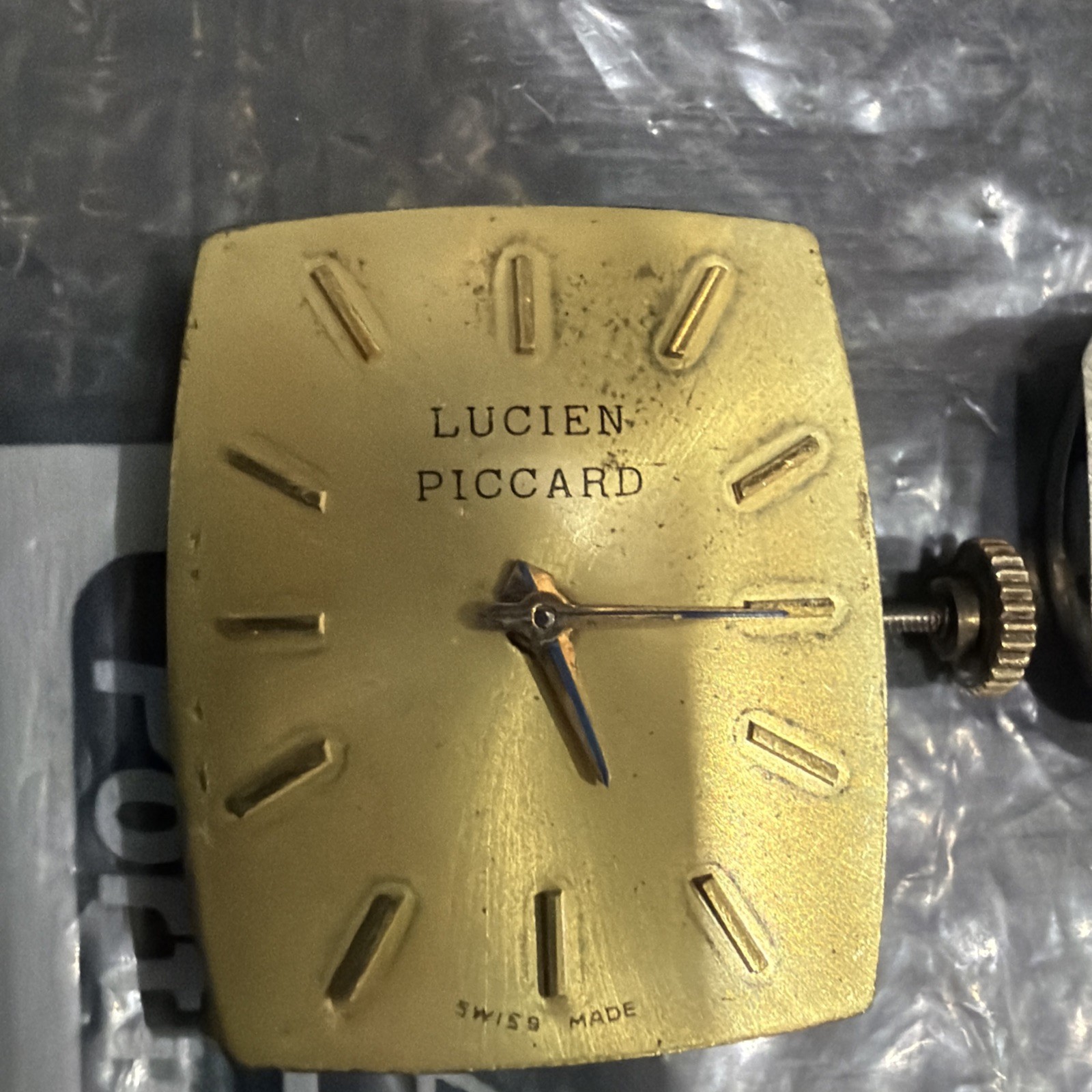 Zenith, Omega, Bulova, Longines, Lucien Picard, Movado, Hamilton Movements