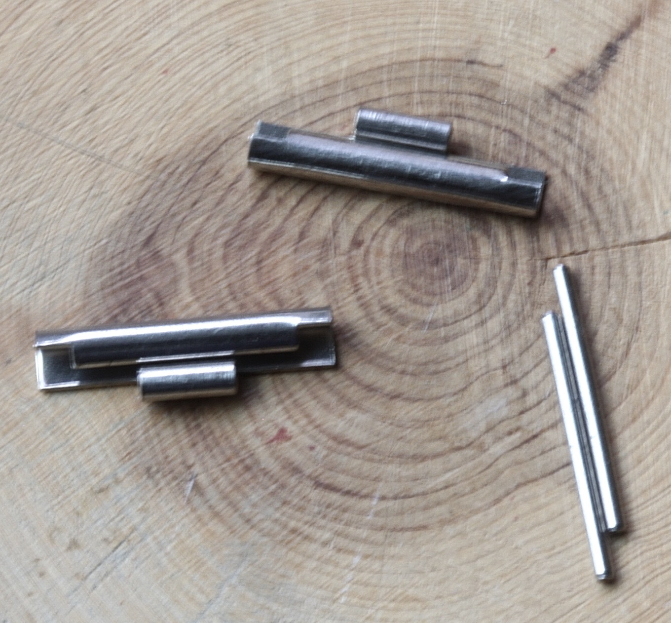 Smooth polished steel 18mm ends for 3-row NSA bracelet with 6mm center opening