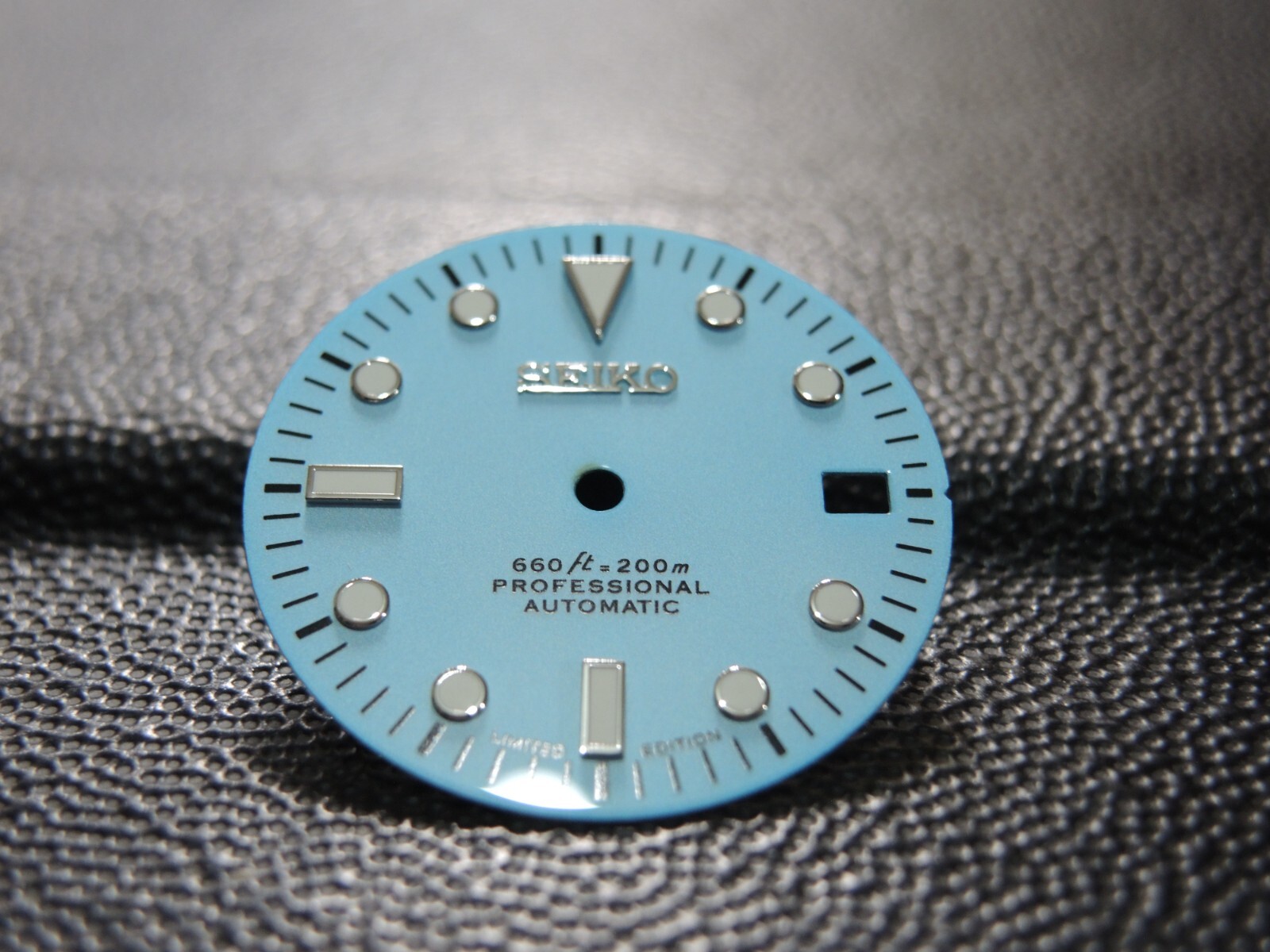 NEW LIGHT BLUE GLOSSY DIAL SEIKO DIVERS 660FT. DATE SKX007/ SKX031 / NH35-36