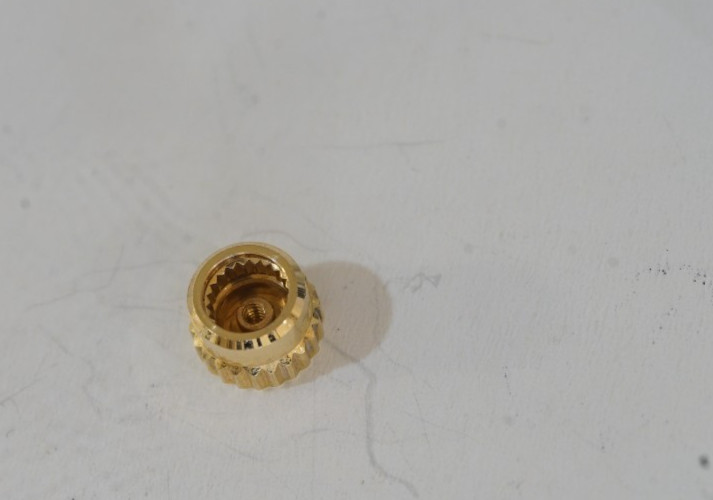 Genuine Rolex Yacht Master Two 18k Pusher (ym)