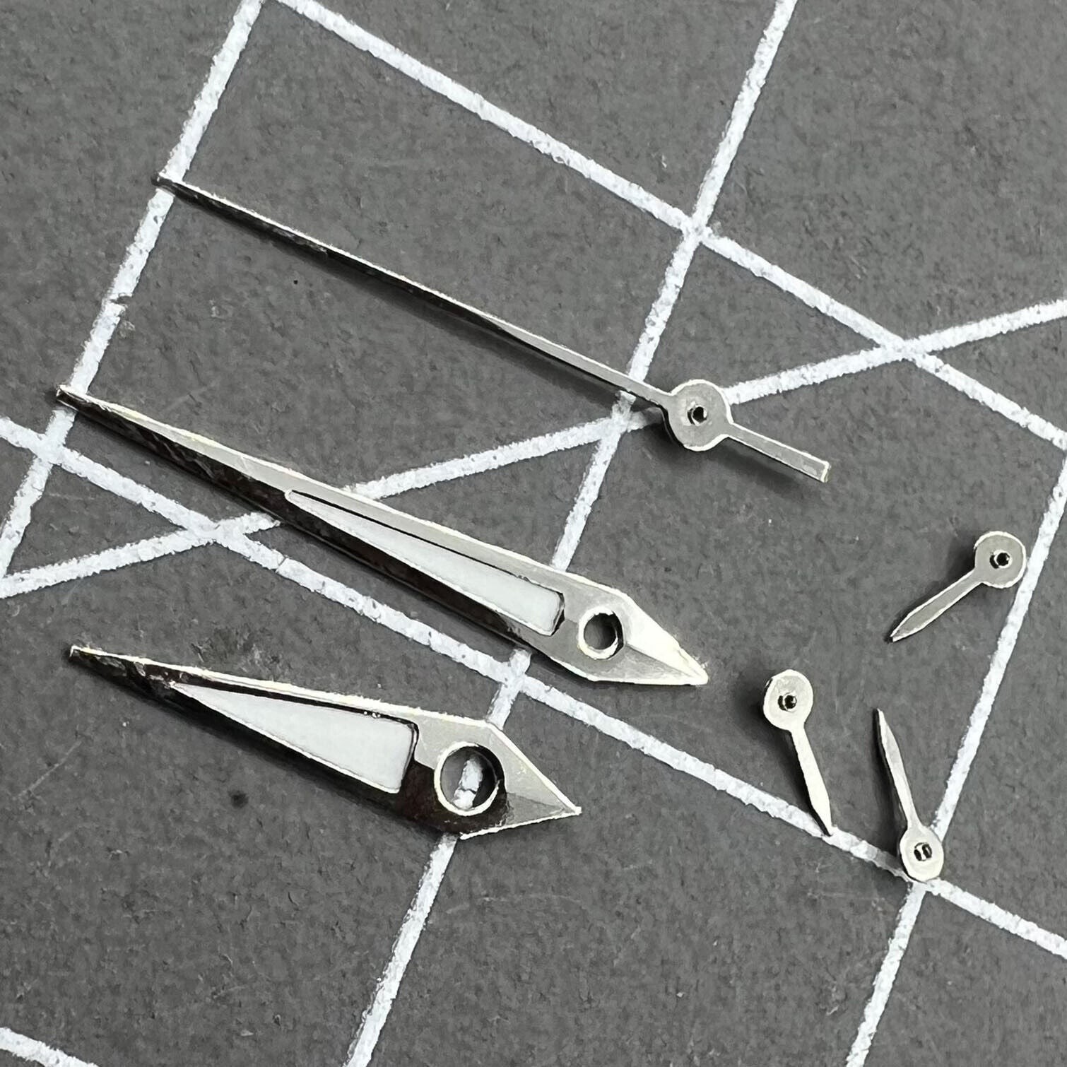 2 Sets/Pack Silver Trim Green Luminous Hands for VX3J VX9J VX7J VX3N VX9N VX42