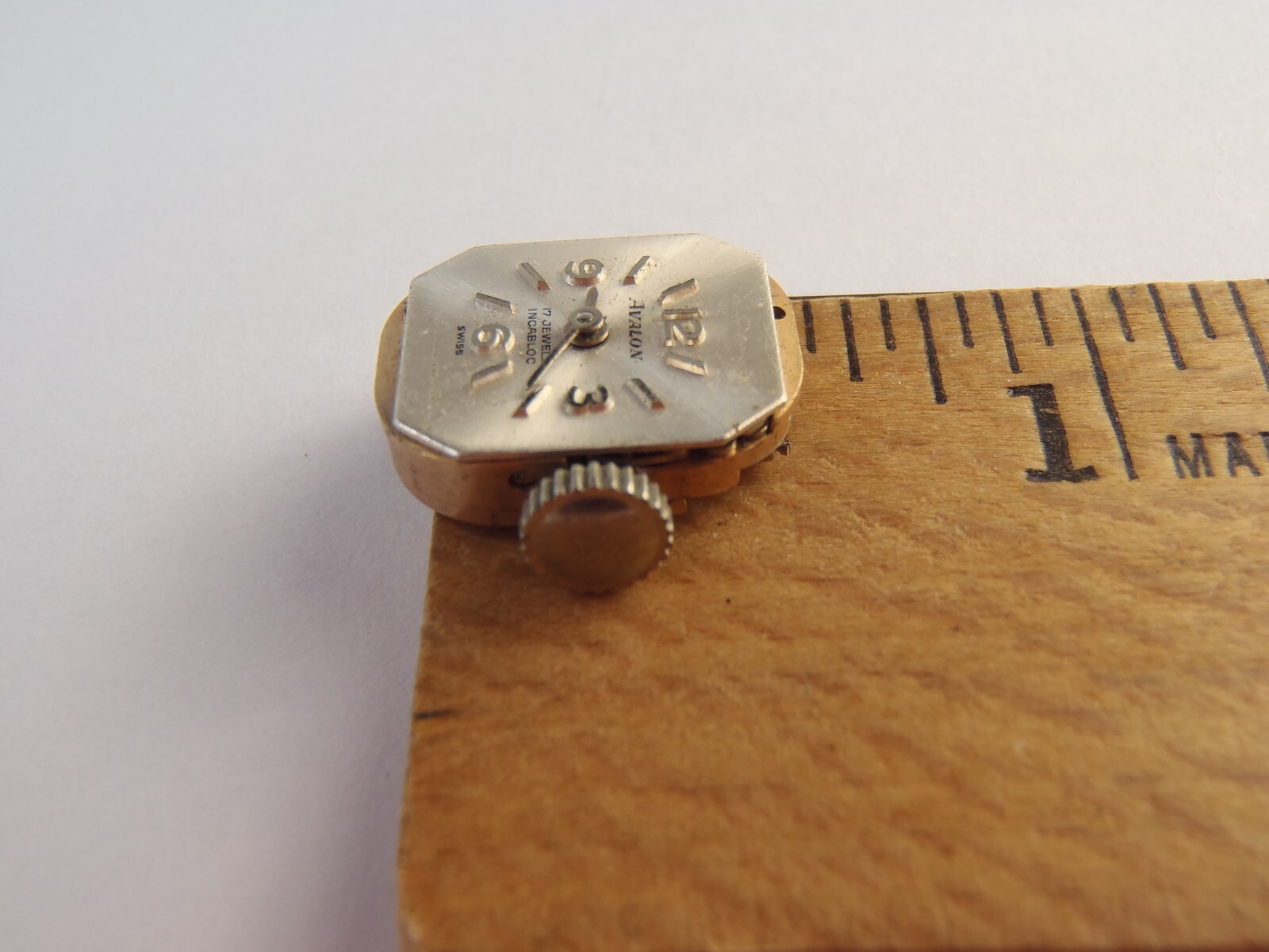 Avalon 6650 Swiss Watch Movement 17J Swiss Manual Wind Running
