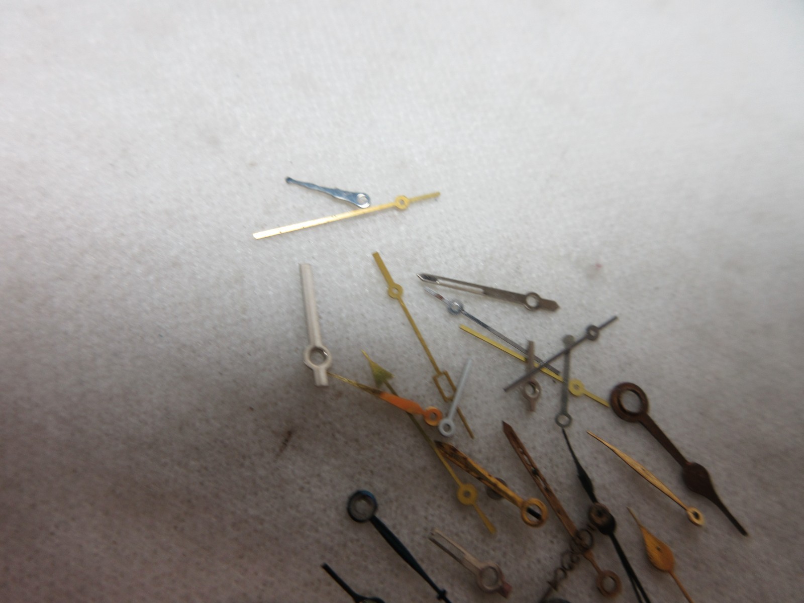 LOT OF 27 WATCH HANDS WATCHMAKER PARTS ASSORTED LOT POCKET / WRIST WATCH