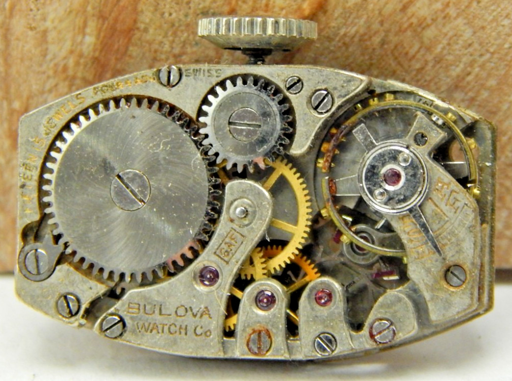 Vintage Bulova 6AF 15 jewel 4 adjustment art deco wrist watch movement w/ crown