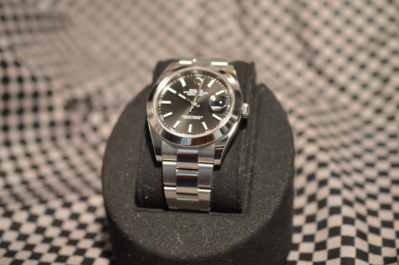 2025 Rolex Datejust 41mm Black Dial 126300 Full Set.
