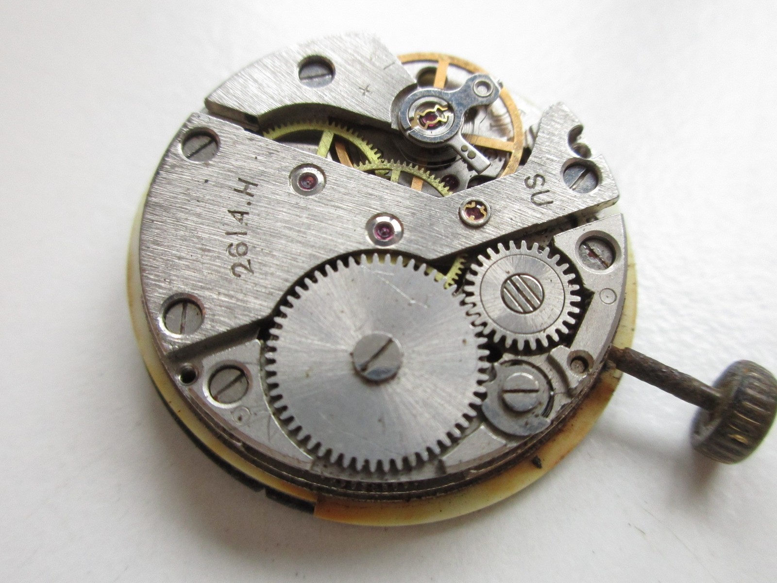 Russian watch movement cal. 2614H – running – date at 6