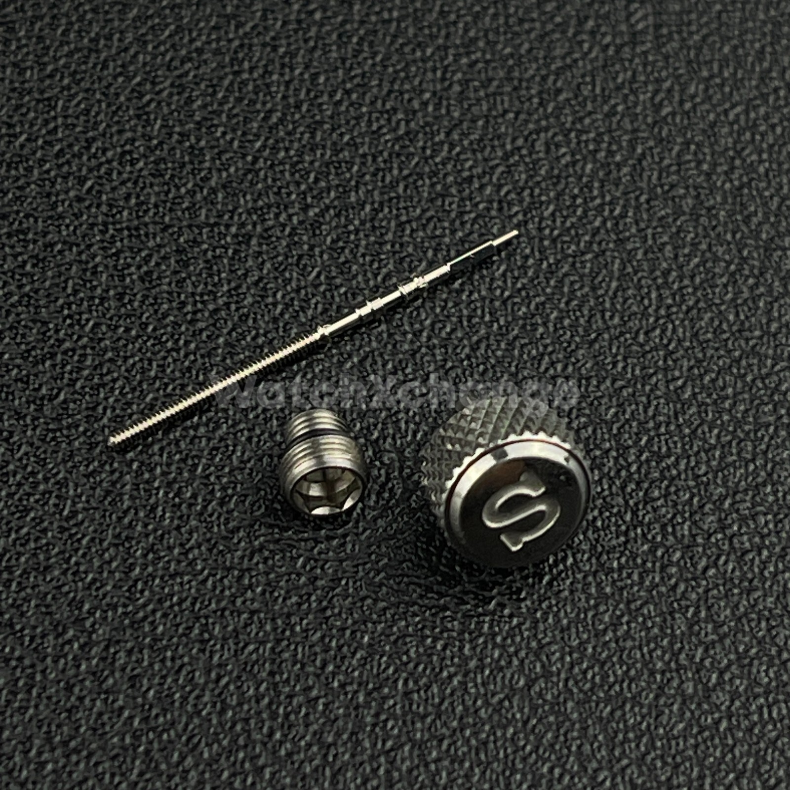 Screw-in Engraved “S” Crown for Seiko SKX007 SKX009 NH35 NH36 SRPD With Stem