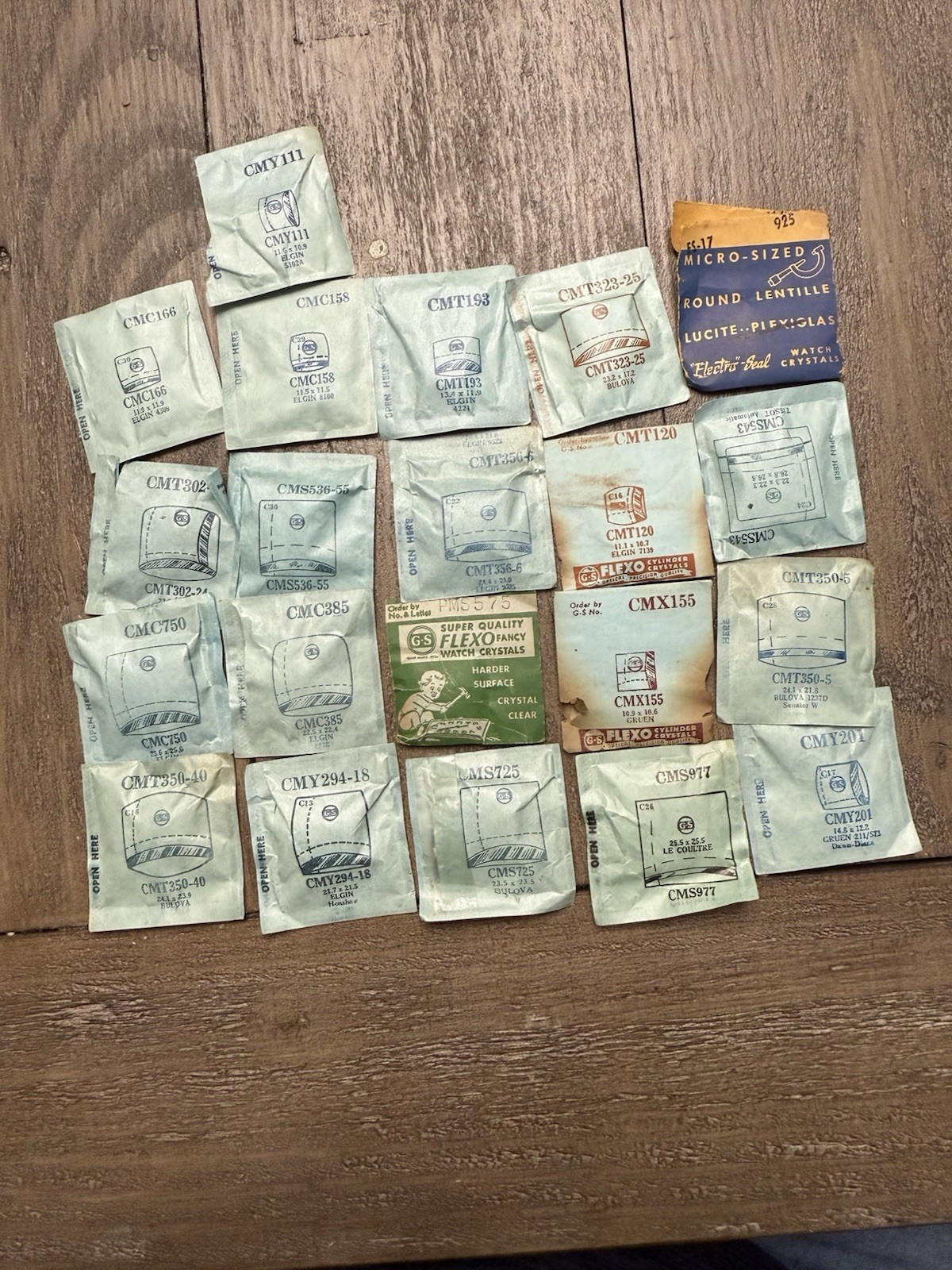 Watch Crystal Lot (21ct) • Vintage NOS • Acrylic • Bulova Elgin Gruen Tissot