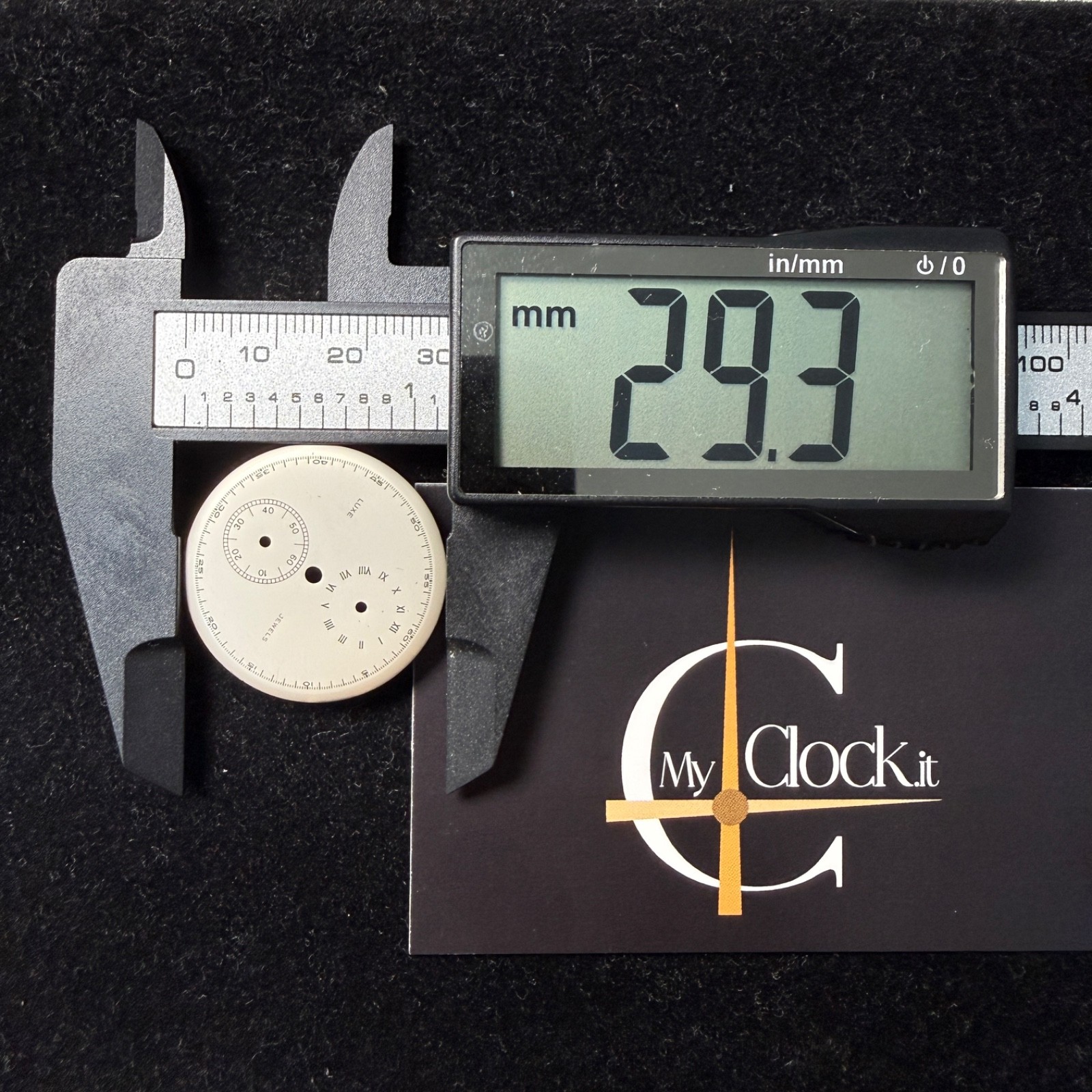 Luxe Regulateur Watch Dial Diameter 29.3Mm Anonymous