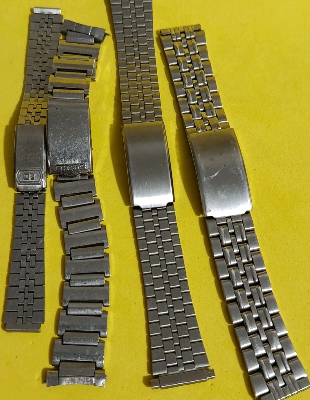 Lot Movement Seiko + Band Seiko And Other + End Link Wristwatch