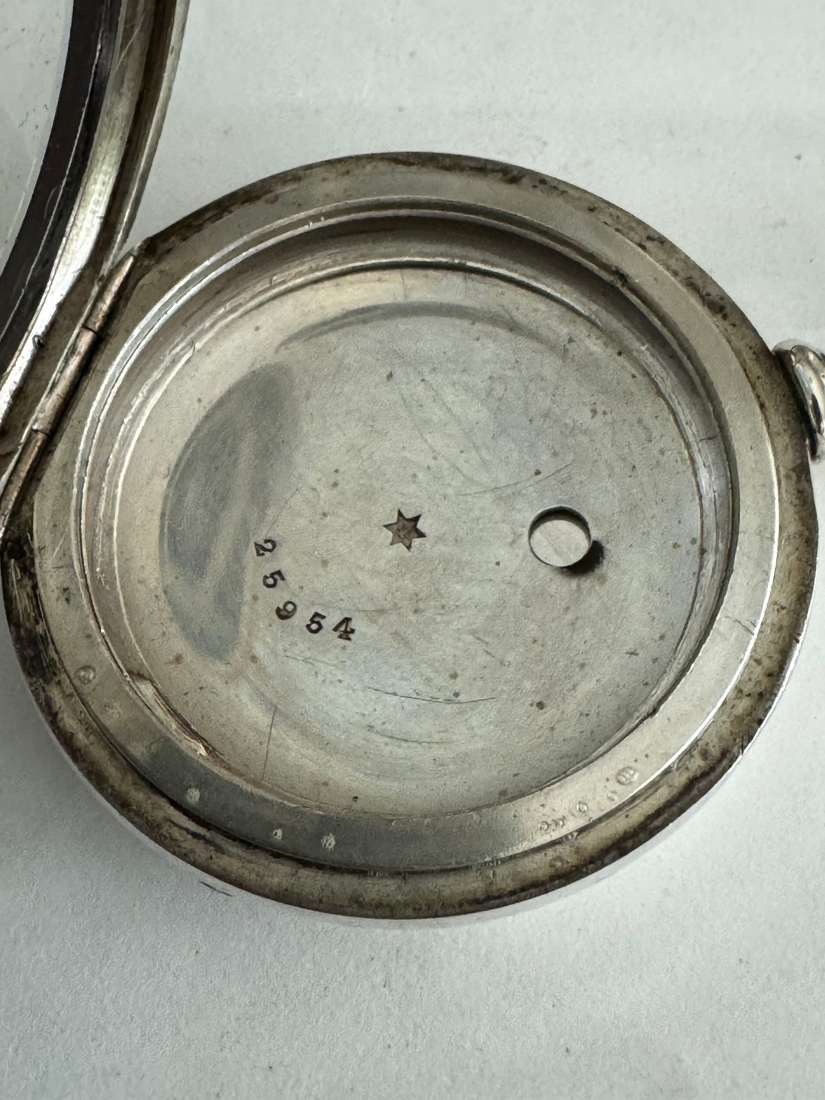 VINTAGE BIG 4OZ 18 SIZE BLAUER COIN SILVER POCKET WATCH CASE KEY WIND / KEY SET