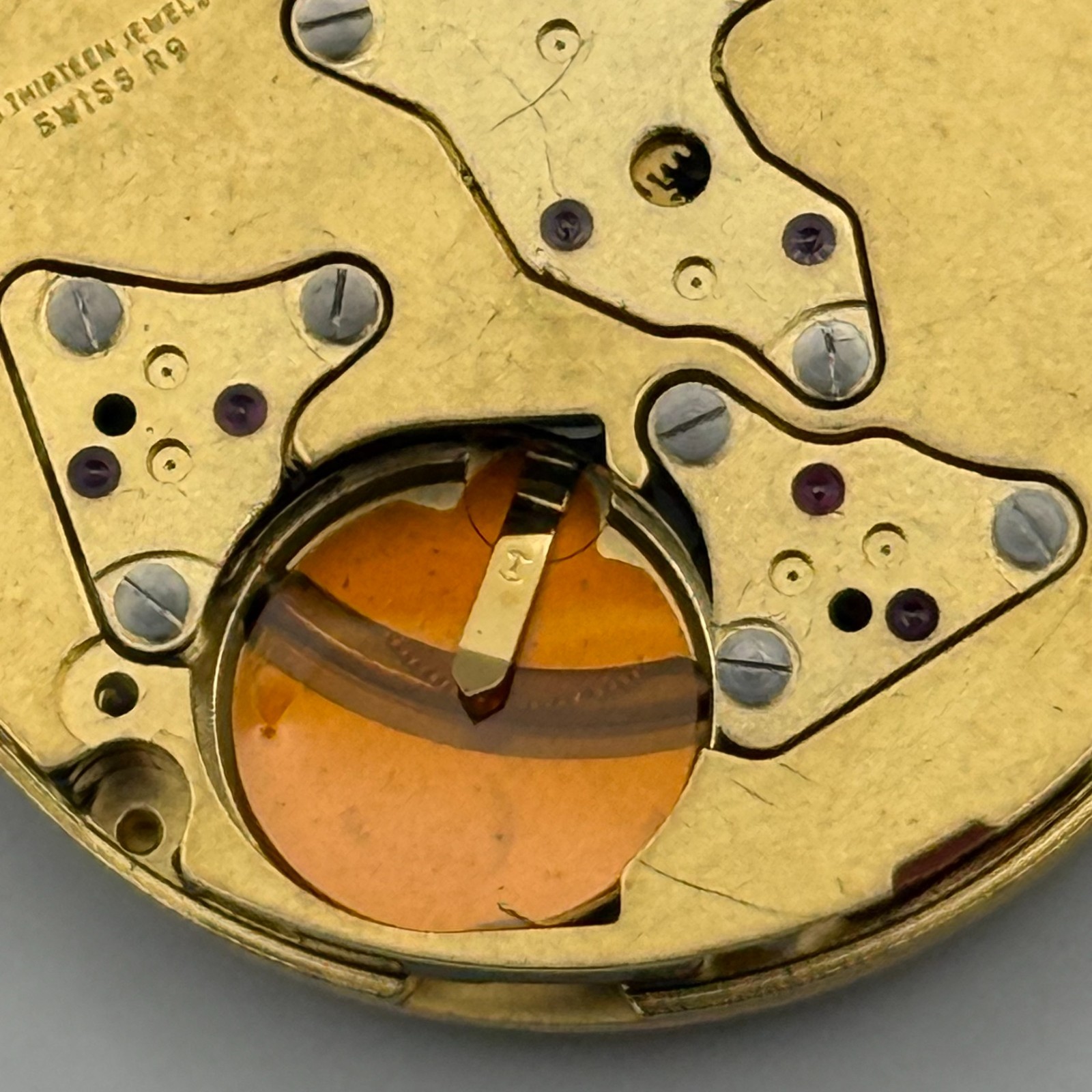 Ronda 5040.D Watch Movement Quartz Date 13 Jewels Swiss R9 Parts Repair 28.5mm