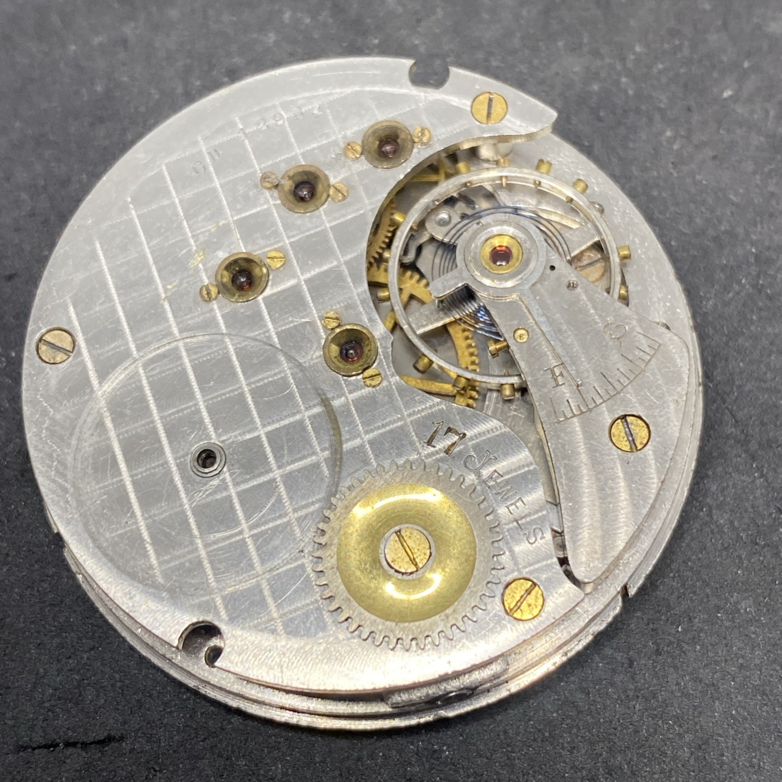 Hamlet Pocket Watch Movement 2 Tone 17 Jewels Size 16s Openface Parts F8902