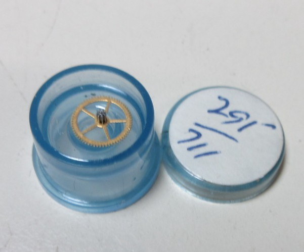 WATCH WHEEL GEAR 295-711 WATCHMAKER REPLACEMENT PART #99