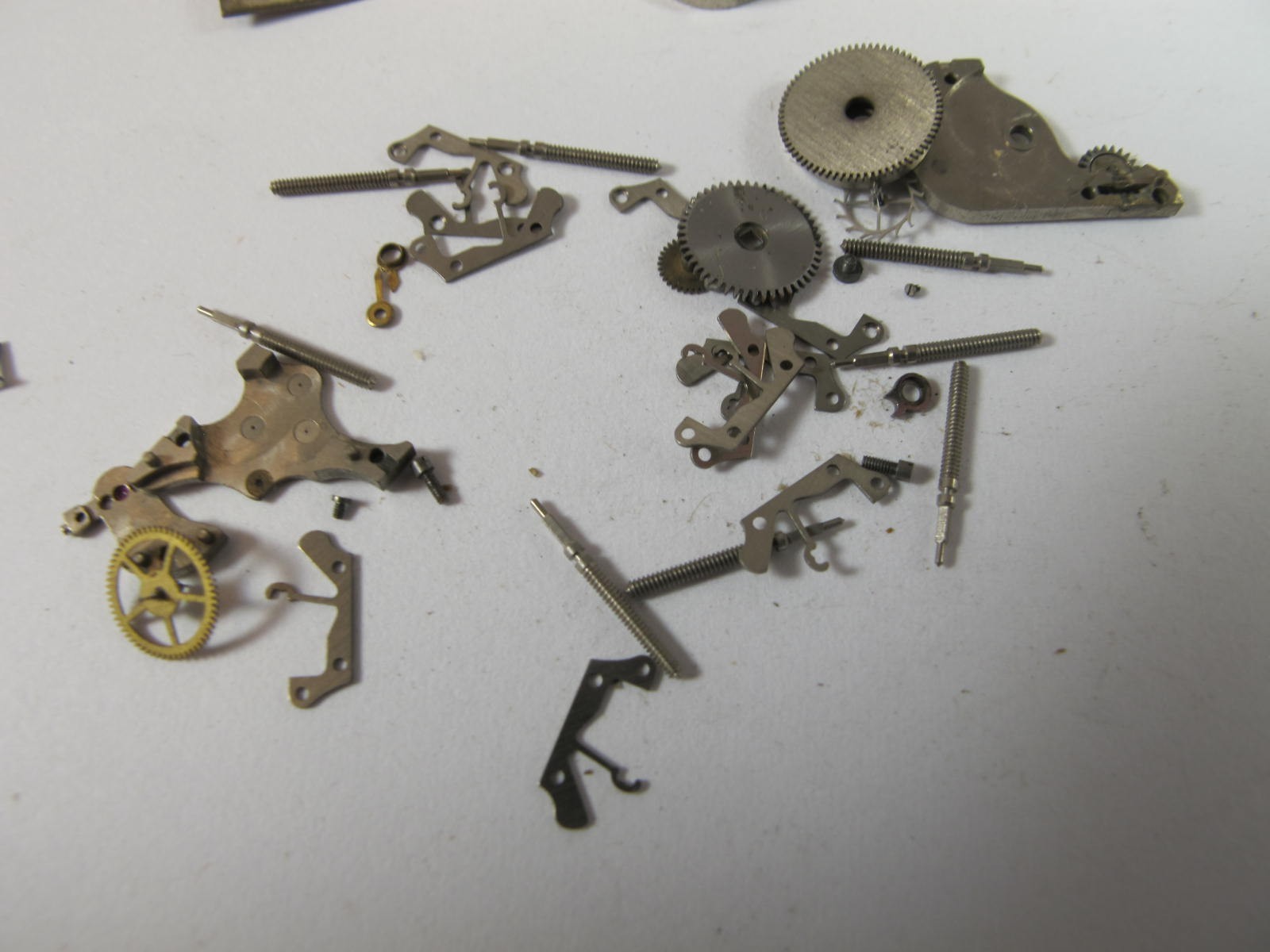 GRUEN WATCH CALIBER 455 457 459 MOVEMENT MATERIAL INCLUDING NOS STEMS