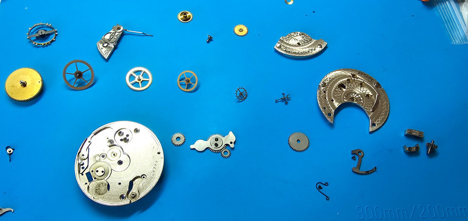 18 SIZE 17 JEWEL HAMILTON GRADE 925 MODEL 2 HUNTING POCKET WATCH PARTS