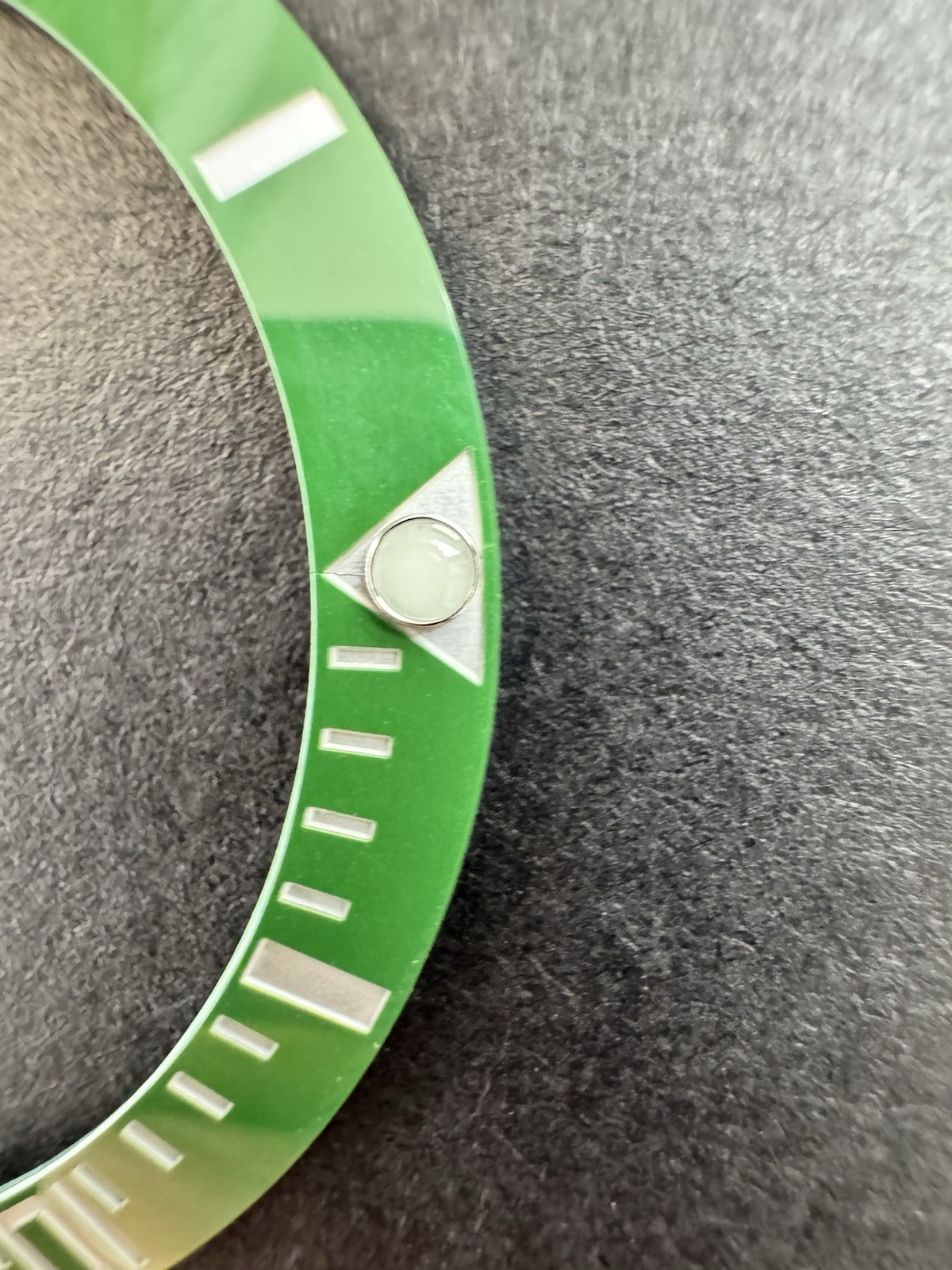 Replacement GREEN Ceramic Bezel For 40mm Rolex Submariner 116610 116613 114060