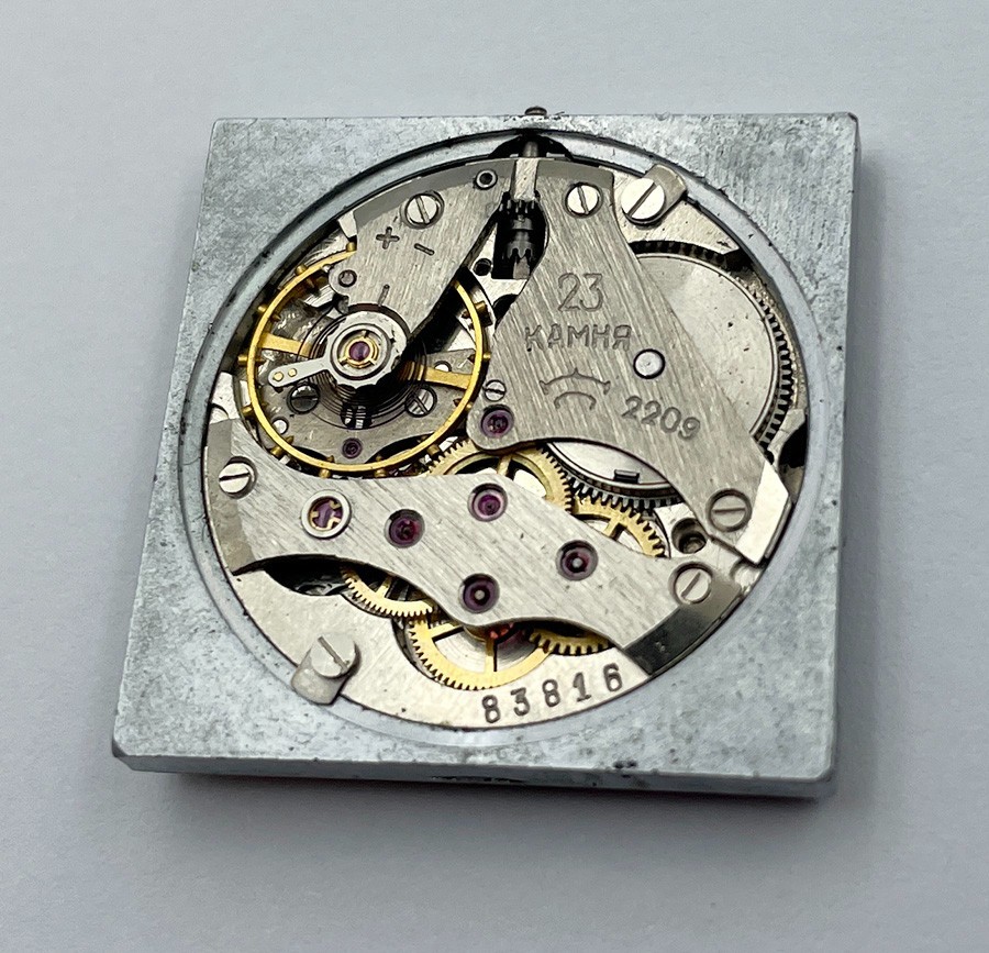 Raketa 2209 23 JEWELS MOVEMENT FOR MEN’S WRISTWATCH 100% working B025