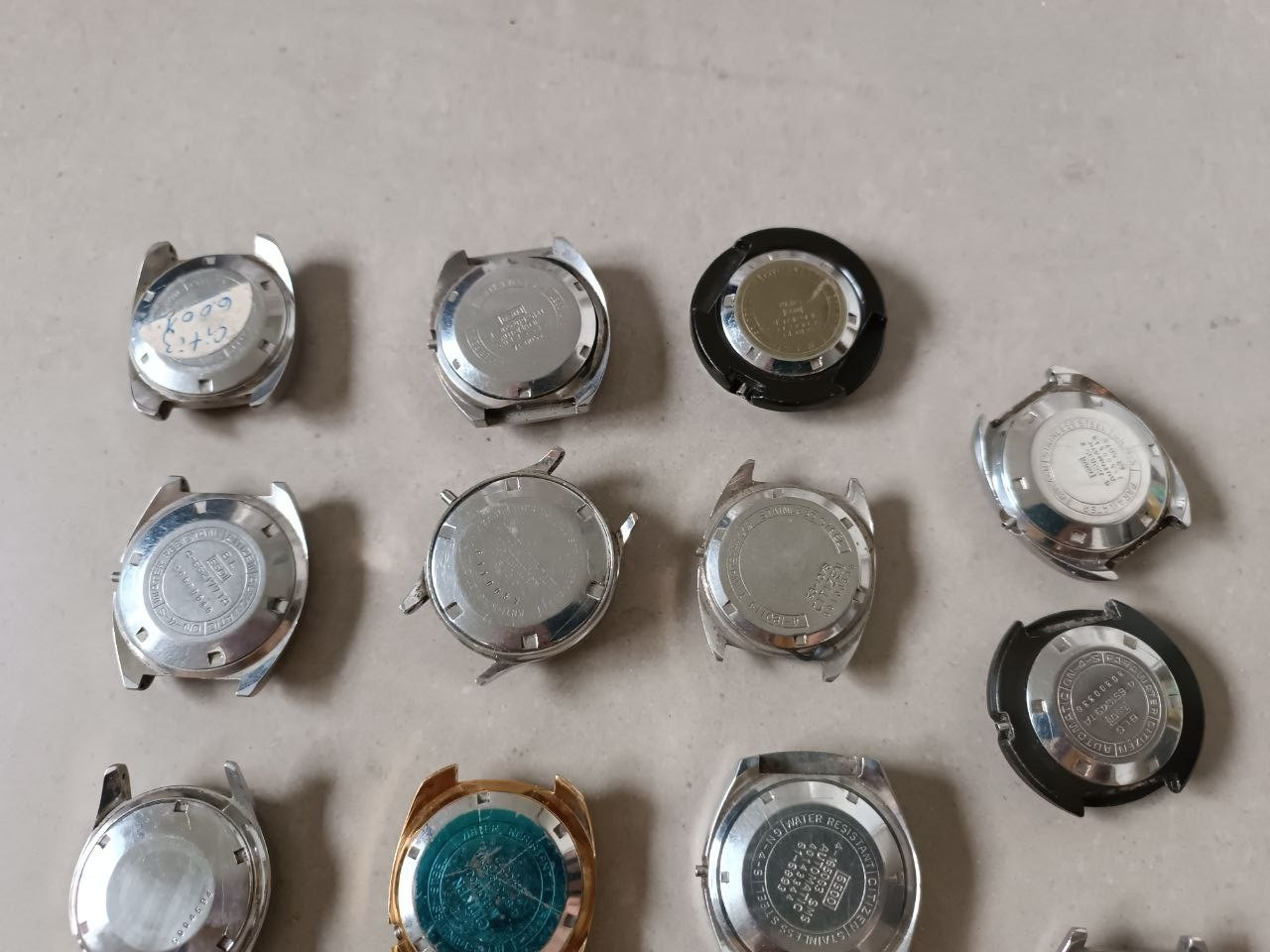 BIG LOT OF 15 JAPANESE AUTOMATIC CITIZEN & SEIKO CASES FOR PROJECT / REPLACEMENT
