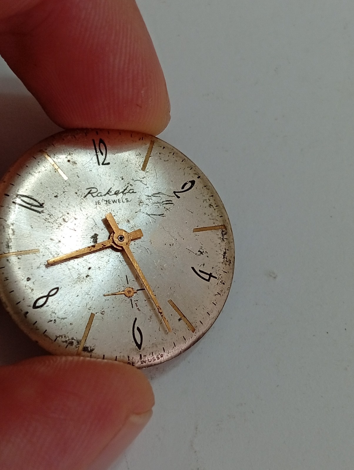 Raktea Watch Movement, Caliber 2603, 16 Jewels, USSR — FOR PARTS