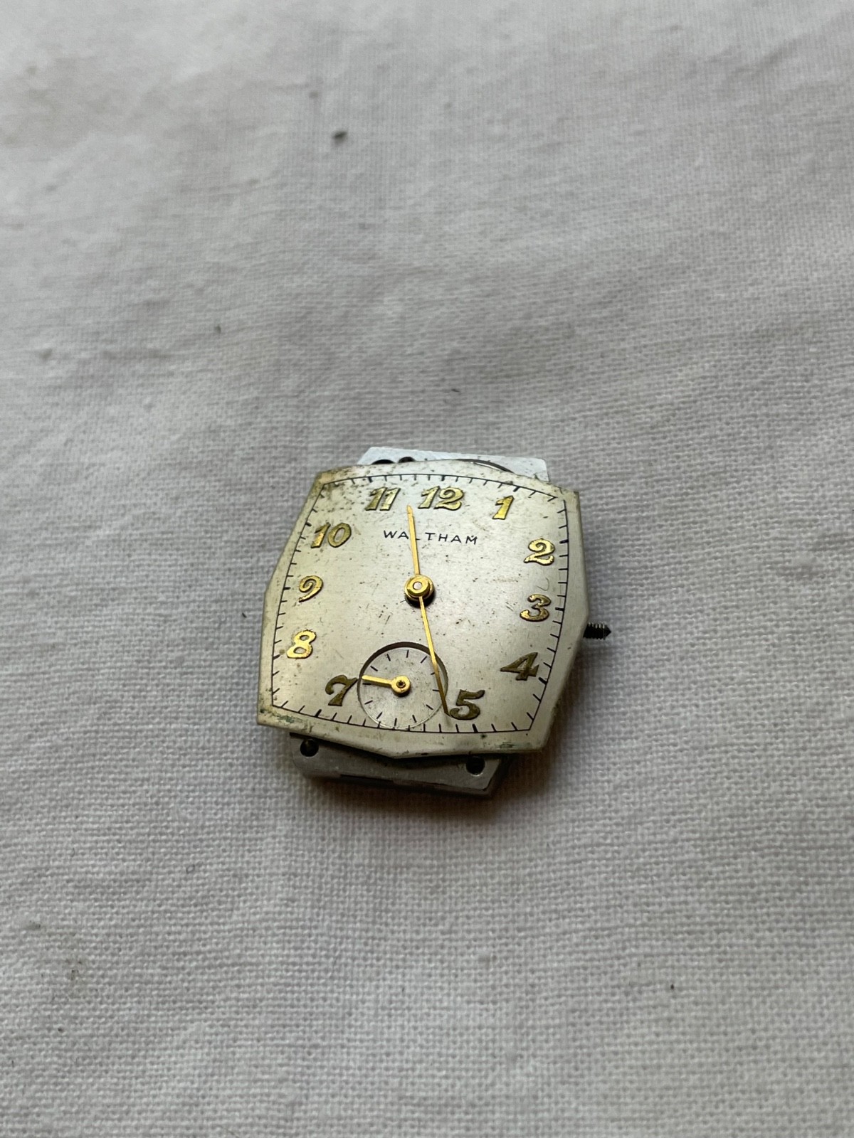 Waltham 750-B – movement for mens watch RUNS, lot 2006