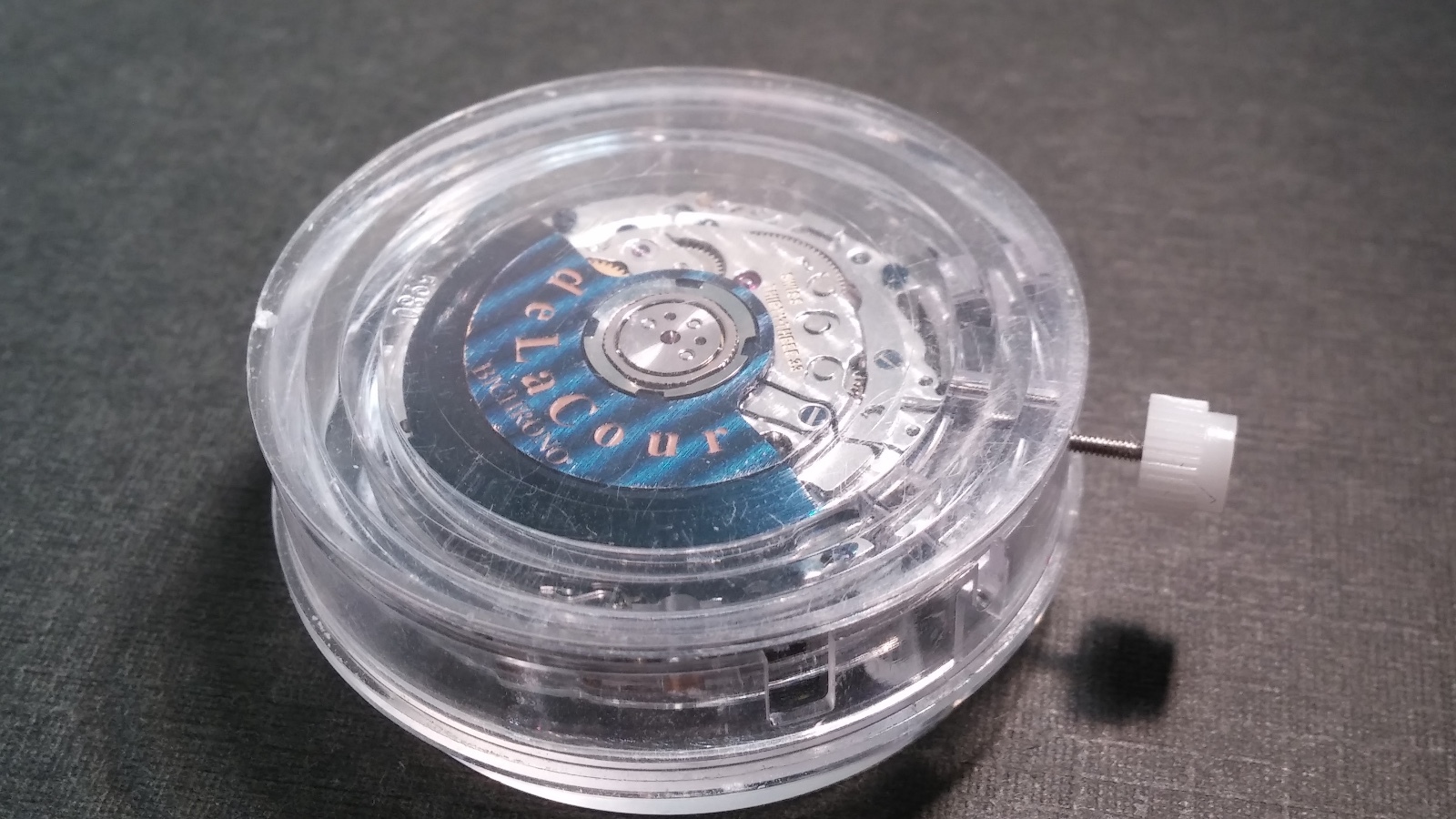 ETA 2094 Chronograph automatic calendar movement, deLaCour 33 Jewels