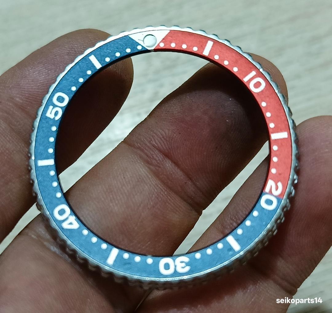 ORIGINAL SEIKO BEZEL MATTE PEPSI INSERT 7548-700B 7548-700F ALSO 6309-729A