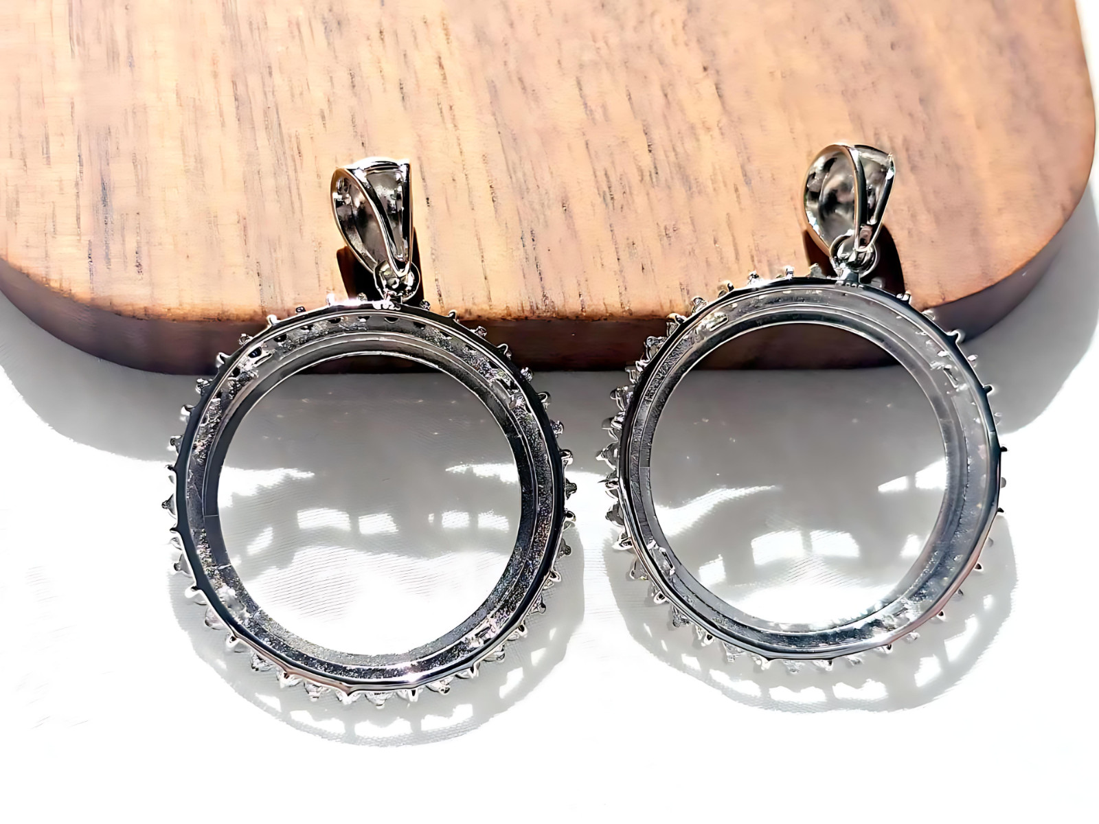 925 Sterling Silver Prong Back Cubic Zirconia CZ Halo Bezel for 24mm Quarter