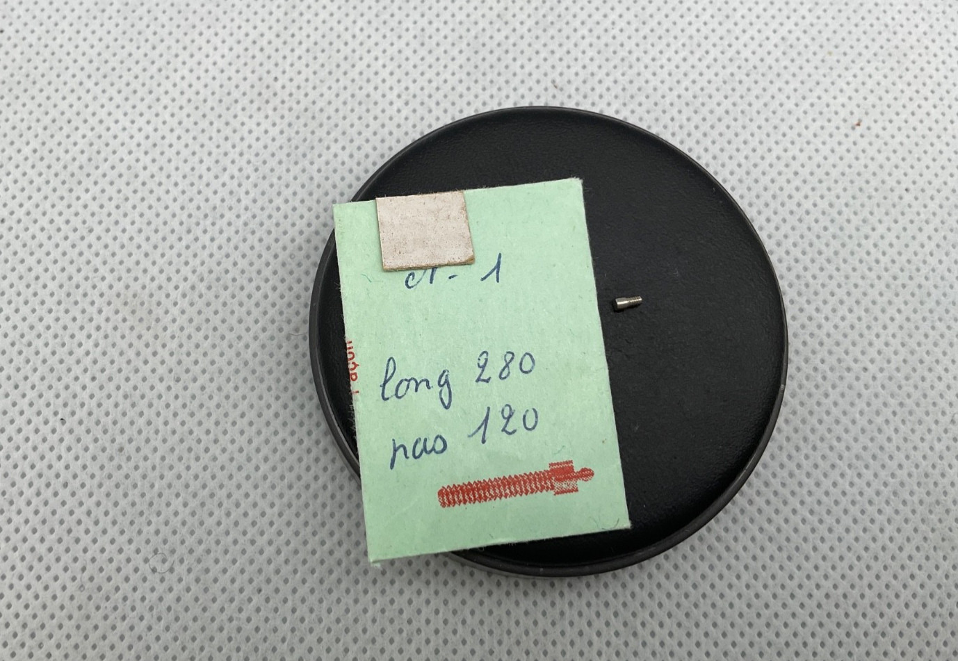 To fit Longines 280 Part #963 winding stem. New Old Stock. 34-43 L (one stem)