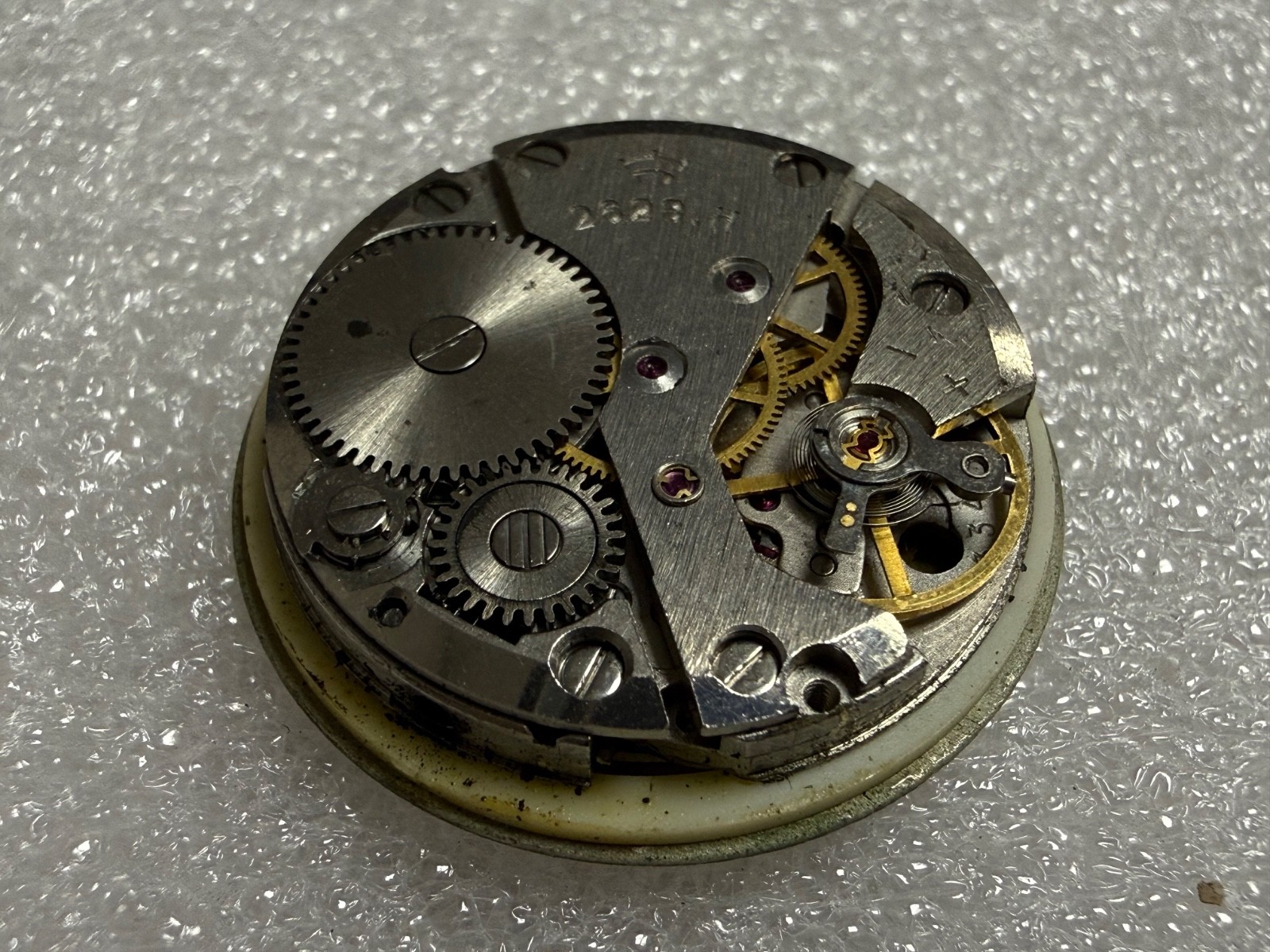 Watch movement USSR Raketa Cal.2628.H. plus Dial. For parts .
