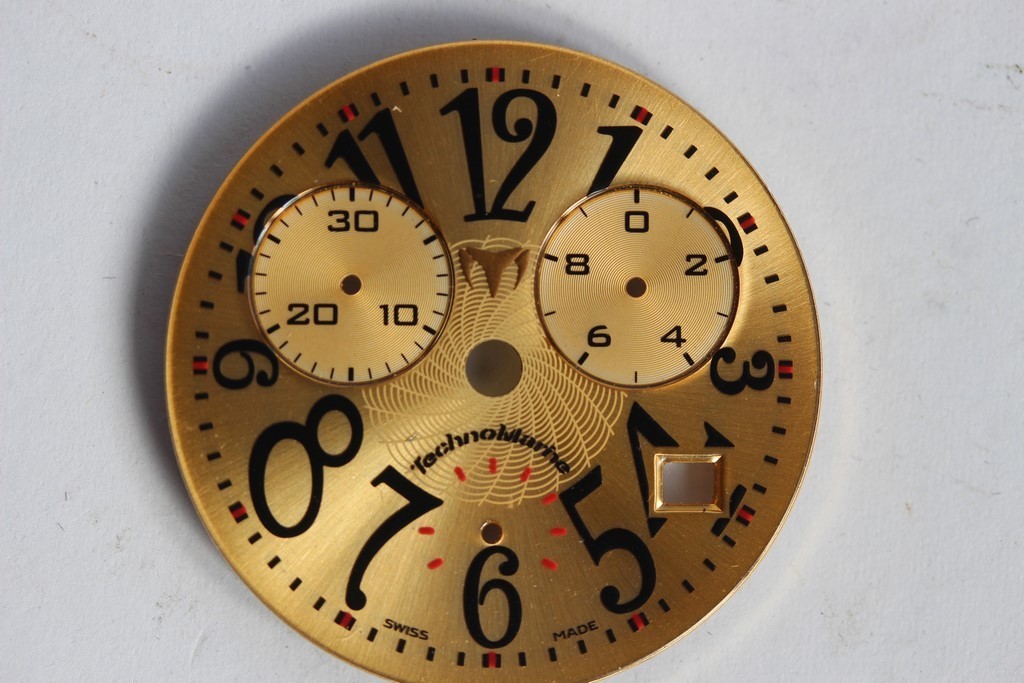 TechnoMarine watch dial (39730)