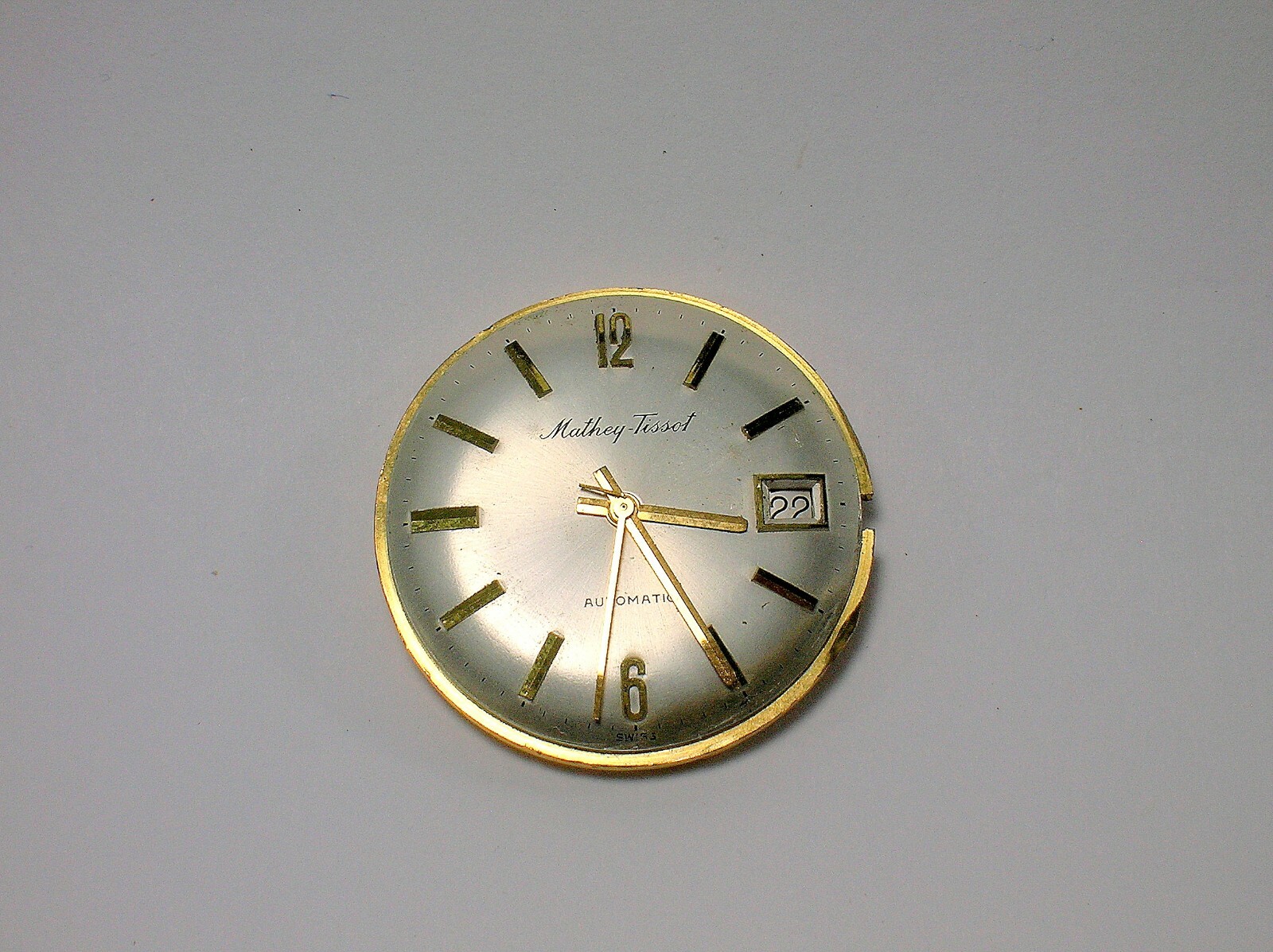 MATHEY TISSOT VINTAGE AUTOMATIC WATCH MOVEMENT WITH DATE – NICE CONDITION