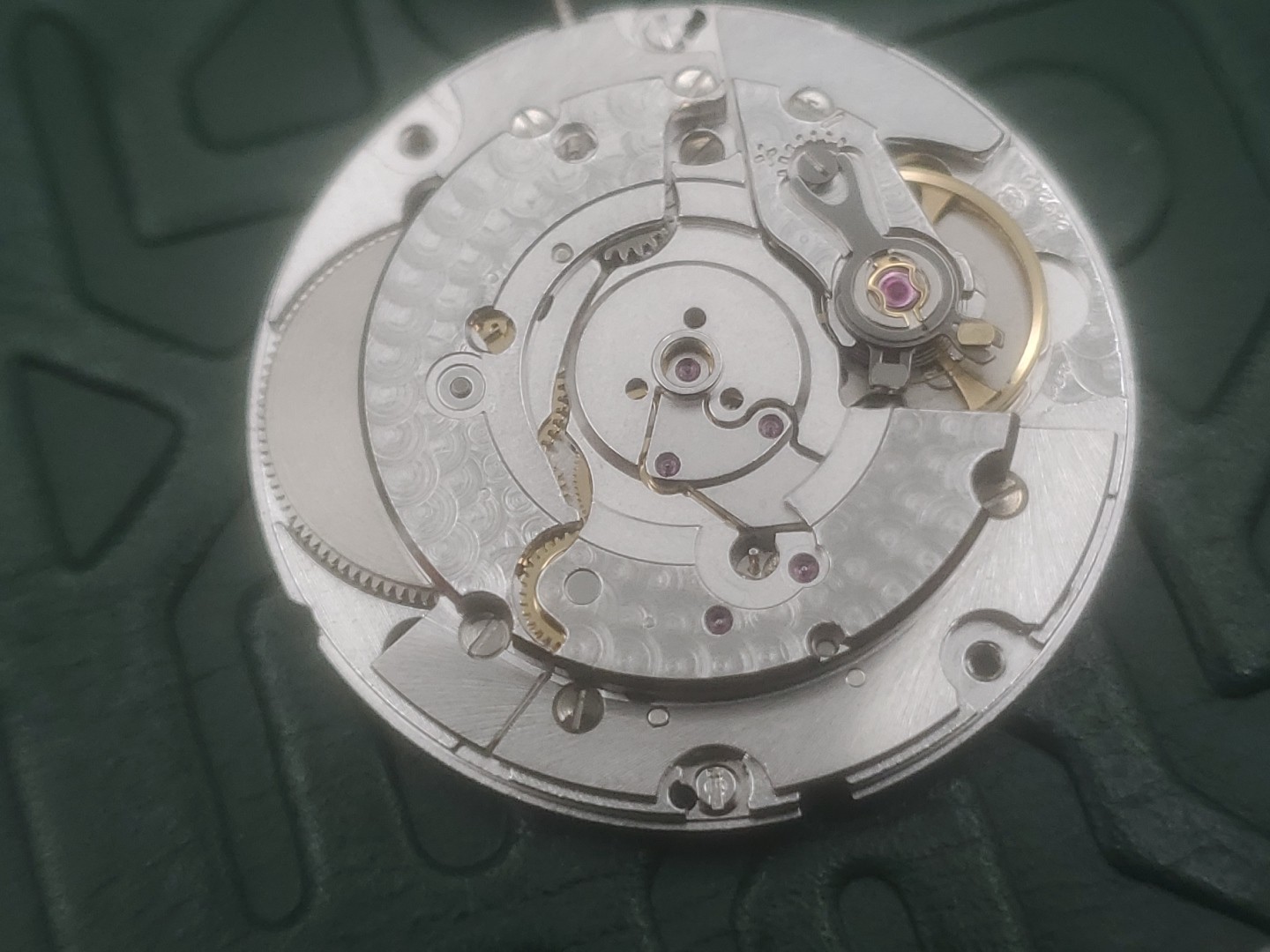 Cartier Rosdster Parts Movement Eta 2892