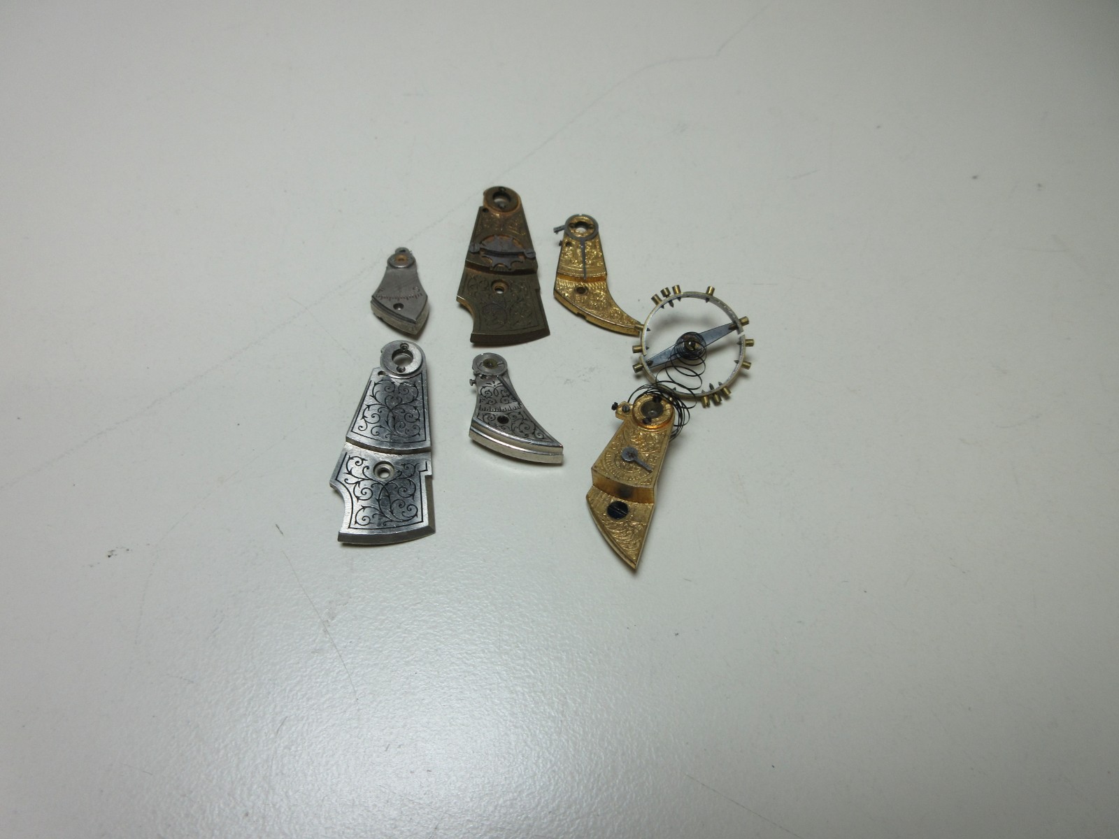 VTG LOT OF POCKET WATCH BALANCE COCKS WATCHMAKER REPLACEMENT PARTS STEAMPUNK #15