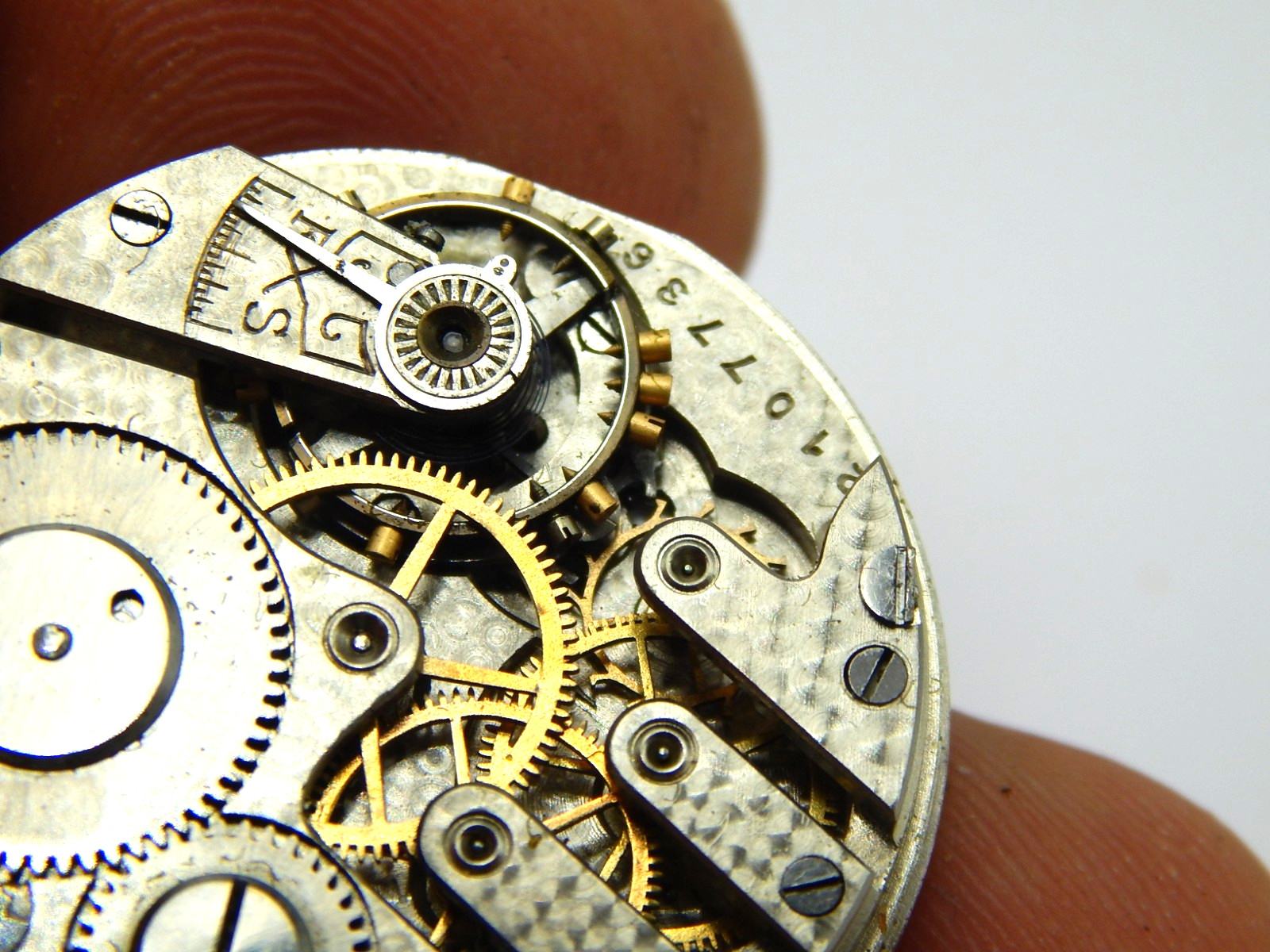 Antique Pocket watch movement Fortuna Trenton grade 300 model 2 6S 7 jewel hunt