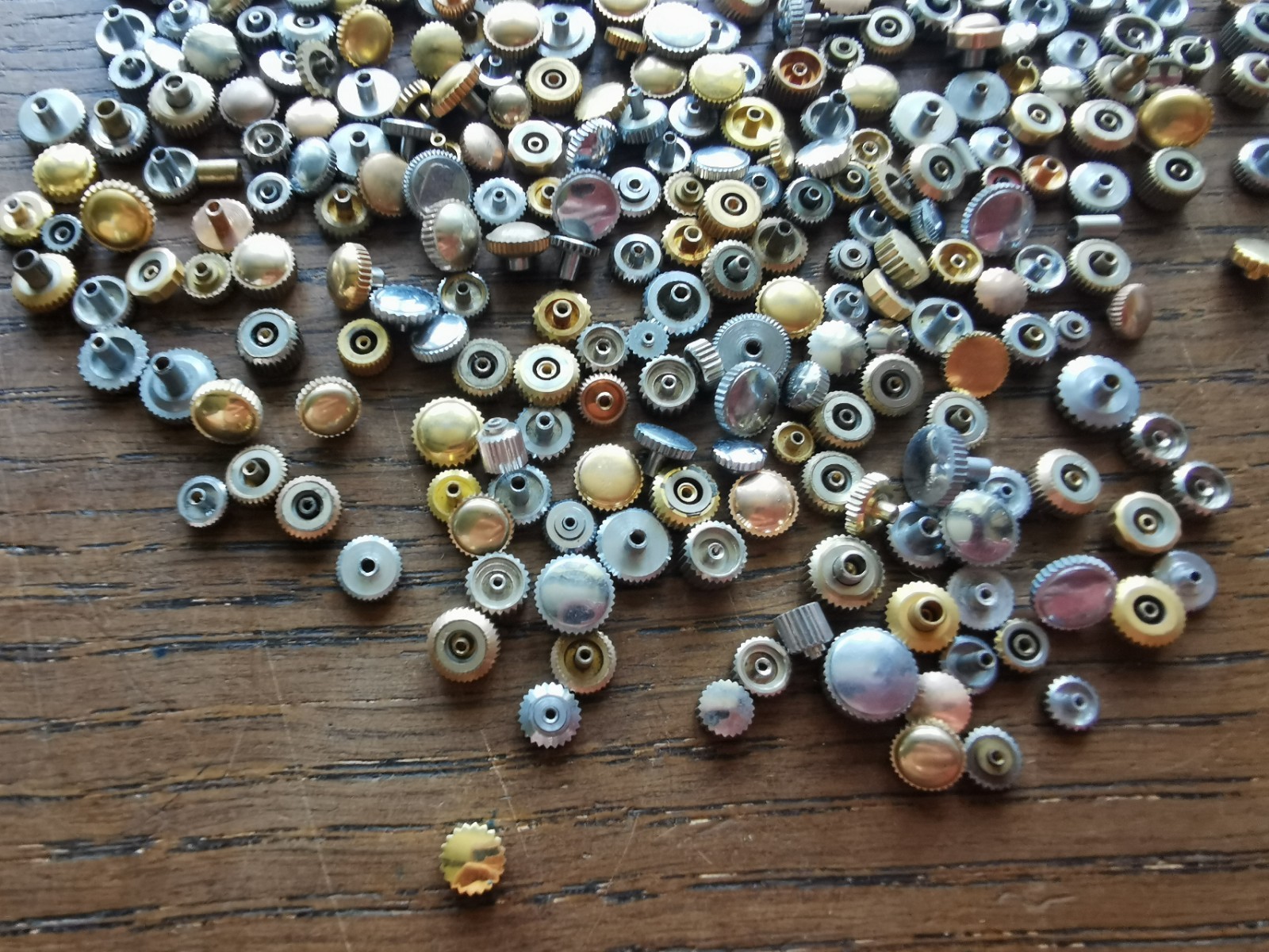 Watch Crowns, Chrome / Gilt, Used, Large Lot, Watchmaker Parts #R815