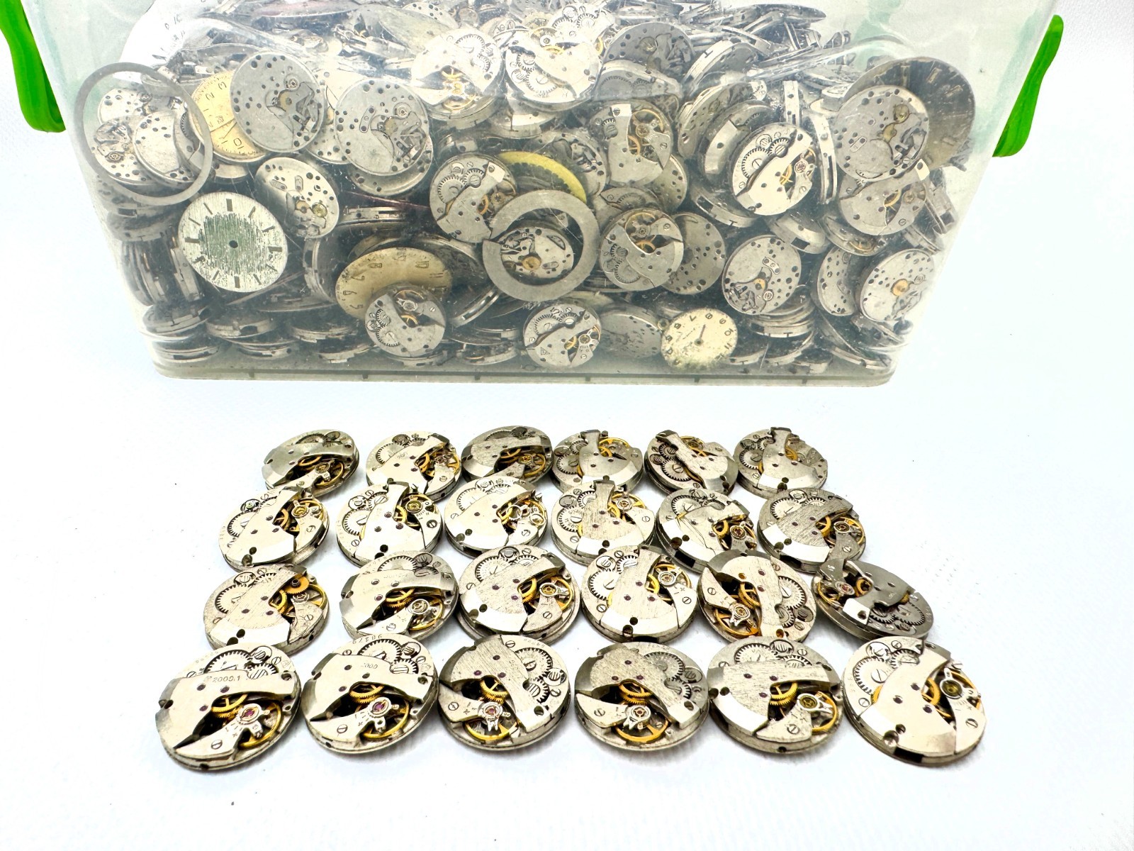 Lot 24 Round vintage ladies watch movements Zarja 20 mm. Steampunk or repair